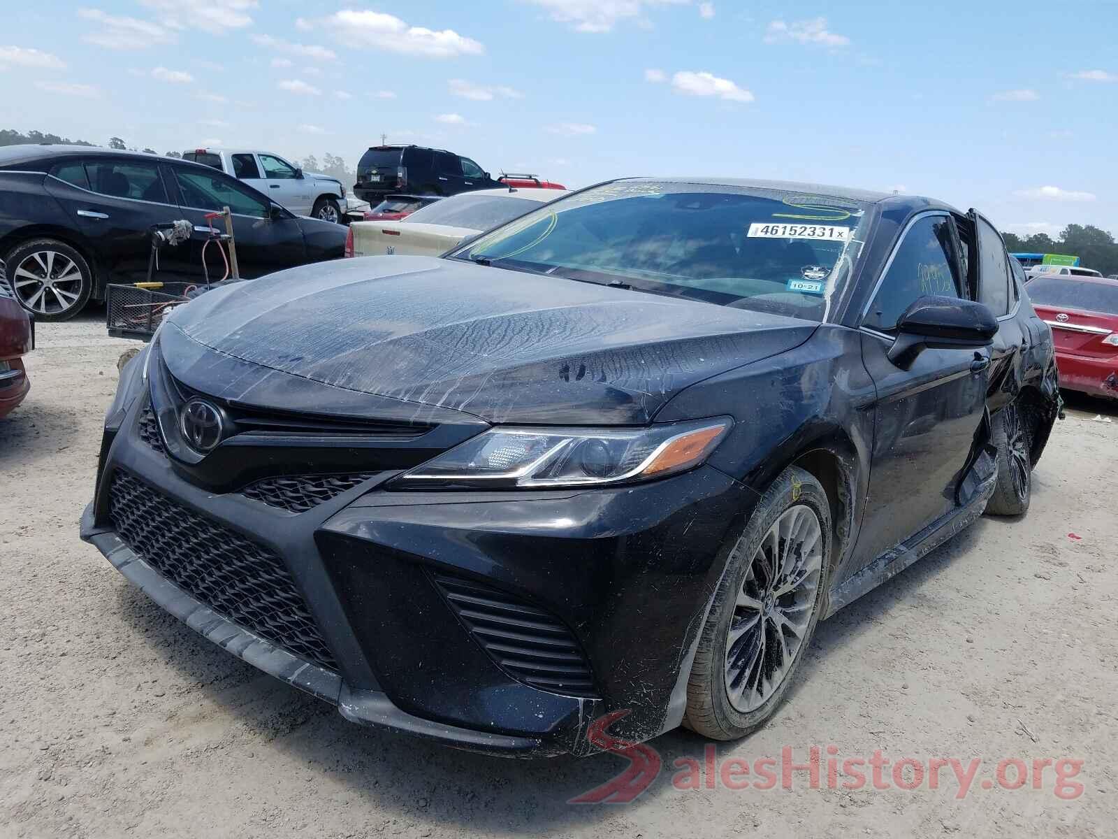 4T1B11HK4JU154024 2018 TOYOTA CAMRY