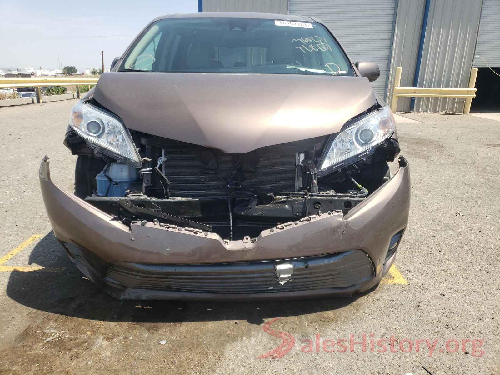 5TDYZ3DC9KS994808 2019 TOYOTA SIENNA