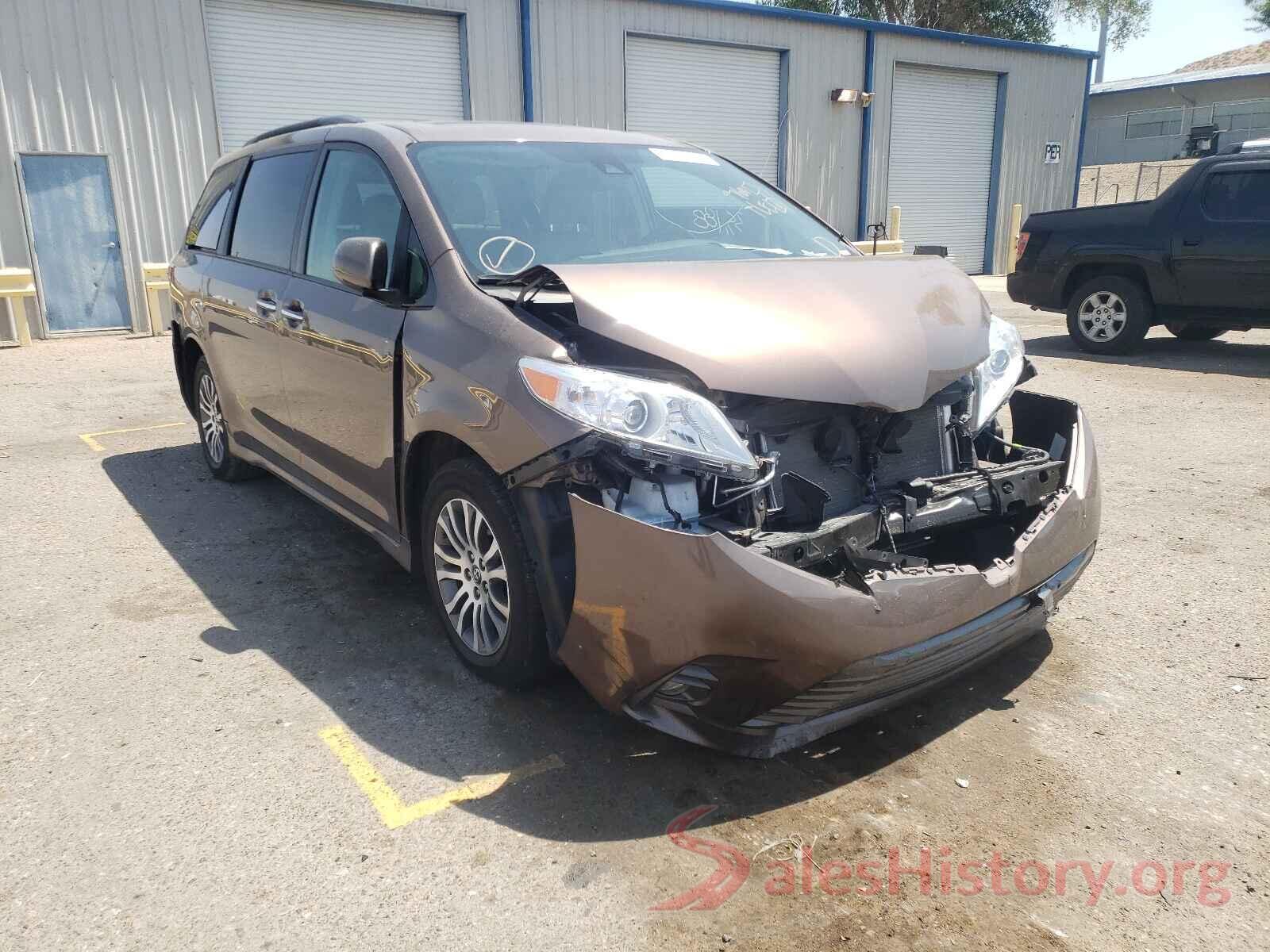 5TDYZ3DC9KS994808 2019 TOYOTA SIENNA