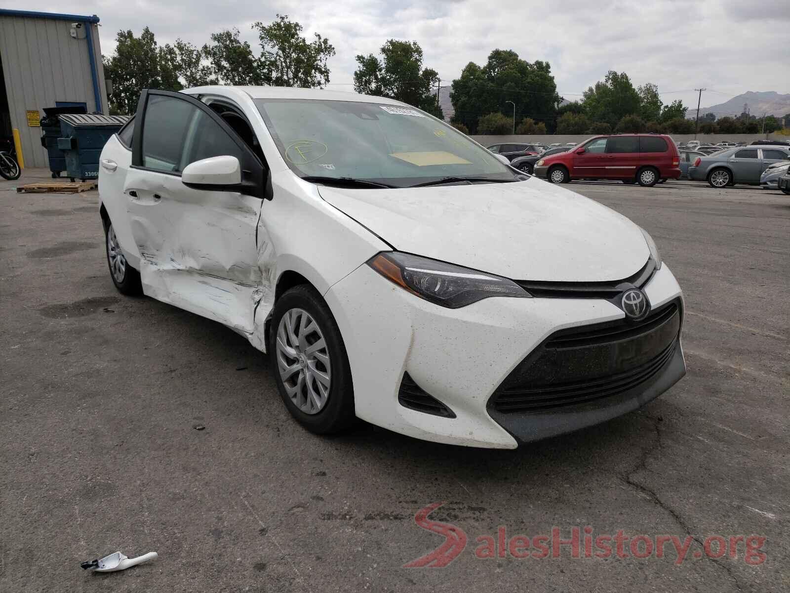 5YFBURHEXHP702930 2017 TOYOTA COROLLA