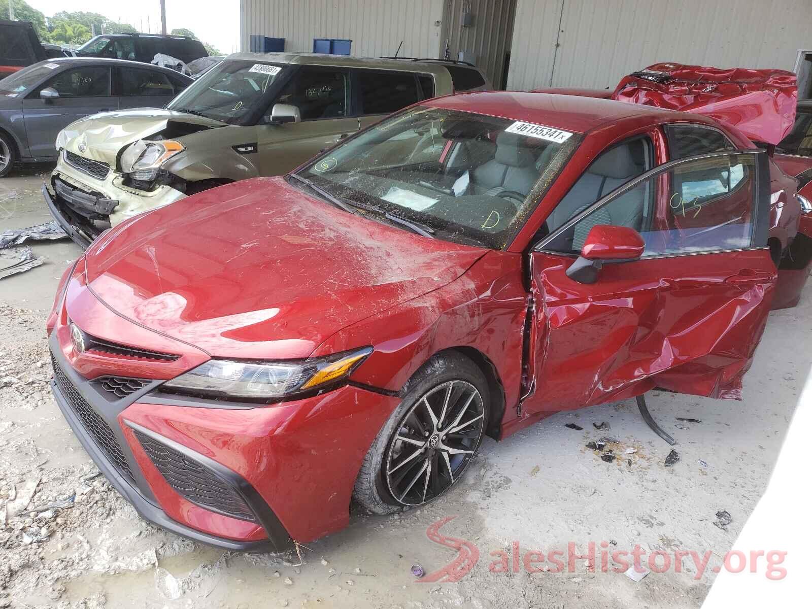 4T1G11AK4MU460158 2021 TOYOTA CAMRY