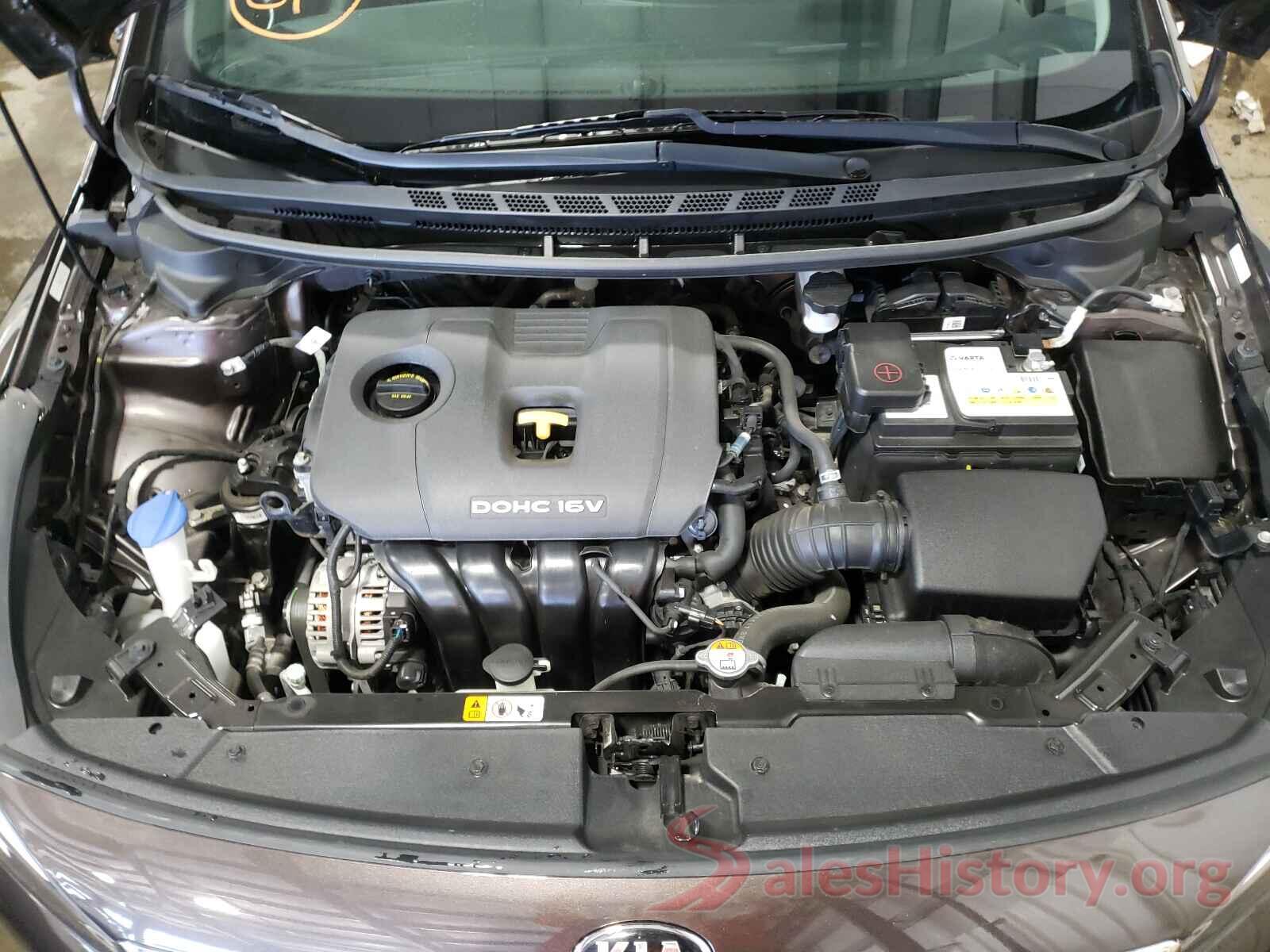 3KPFK4A71JE175714 2018 KIA FORTE