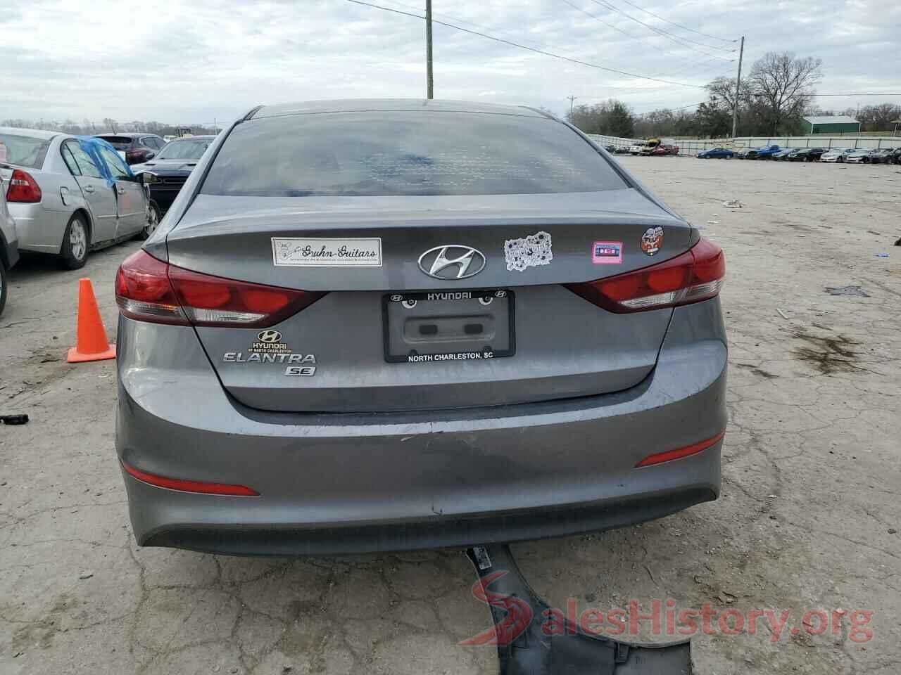 5NPD74LF9JH271924 2018 HYUNDAI ELANTRA