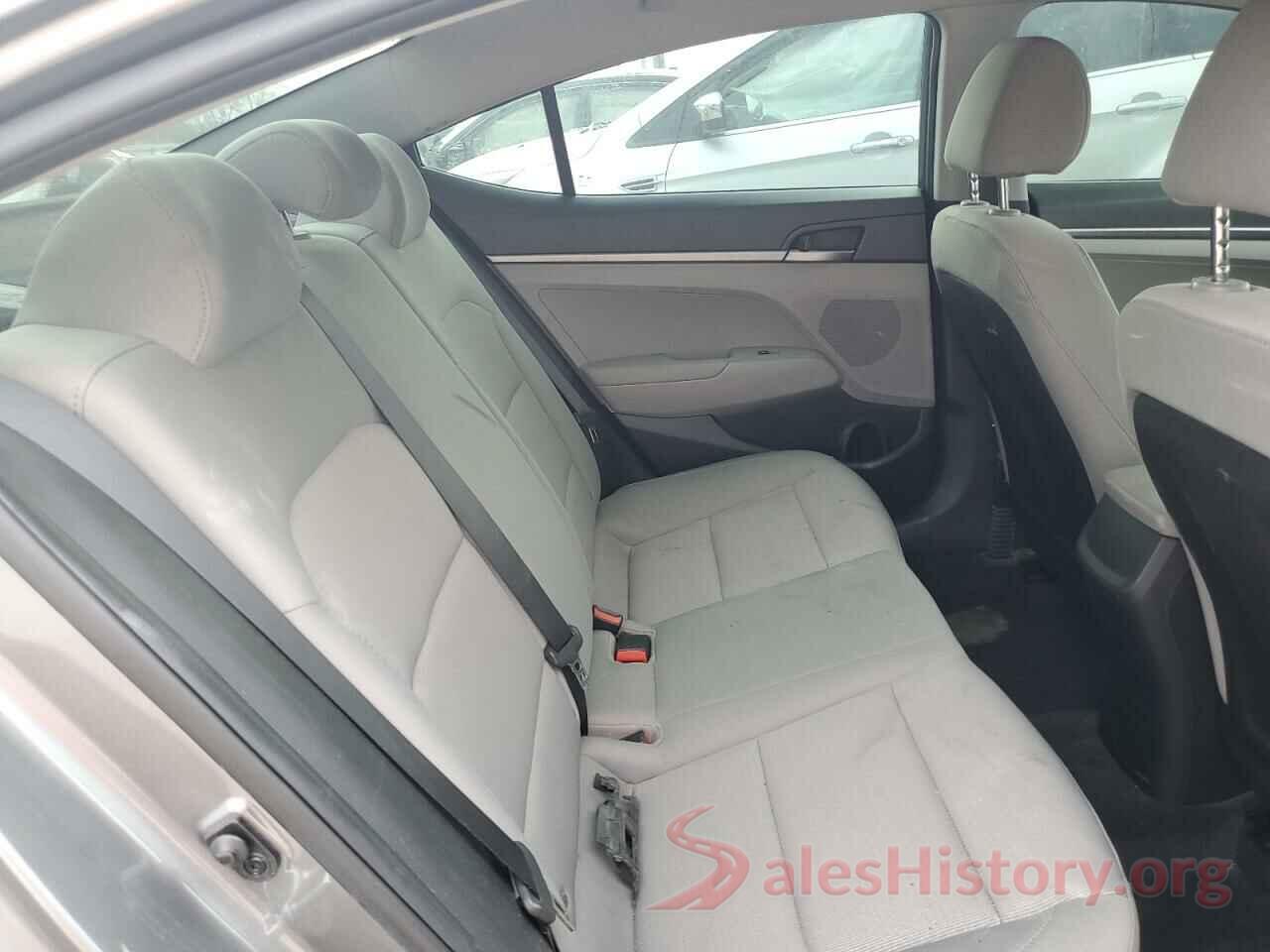 5NPD74LF9JH271924 2018 HYUNDAI ELANTRA