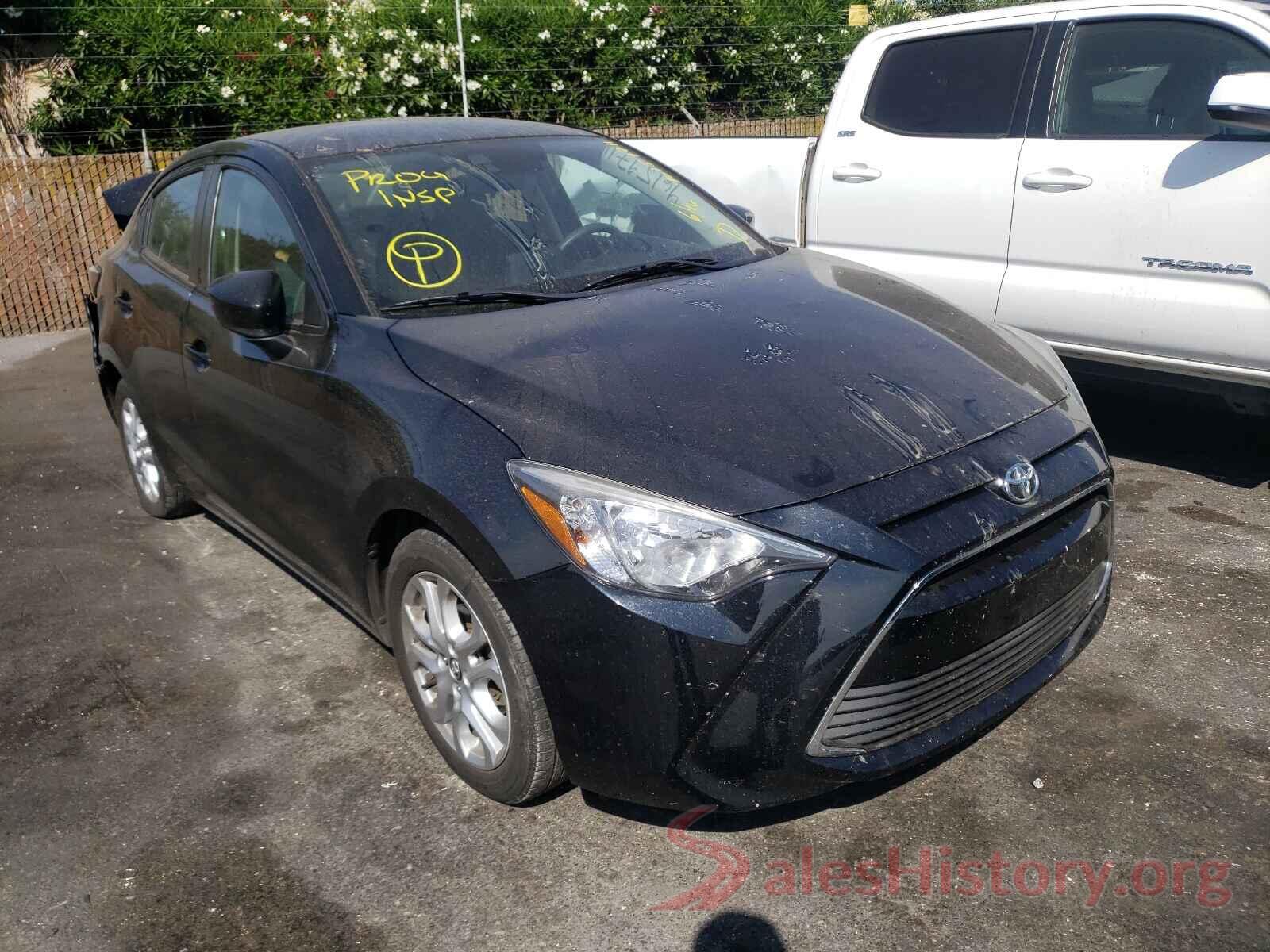 3MYDLBYV0JY319797 2018 TOYOTA YARIS