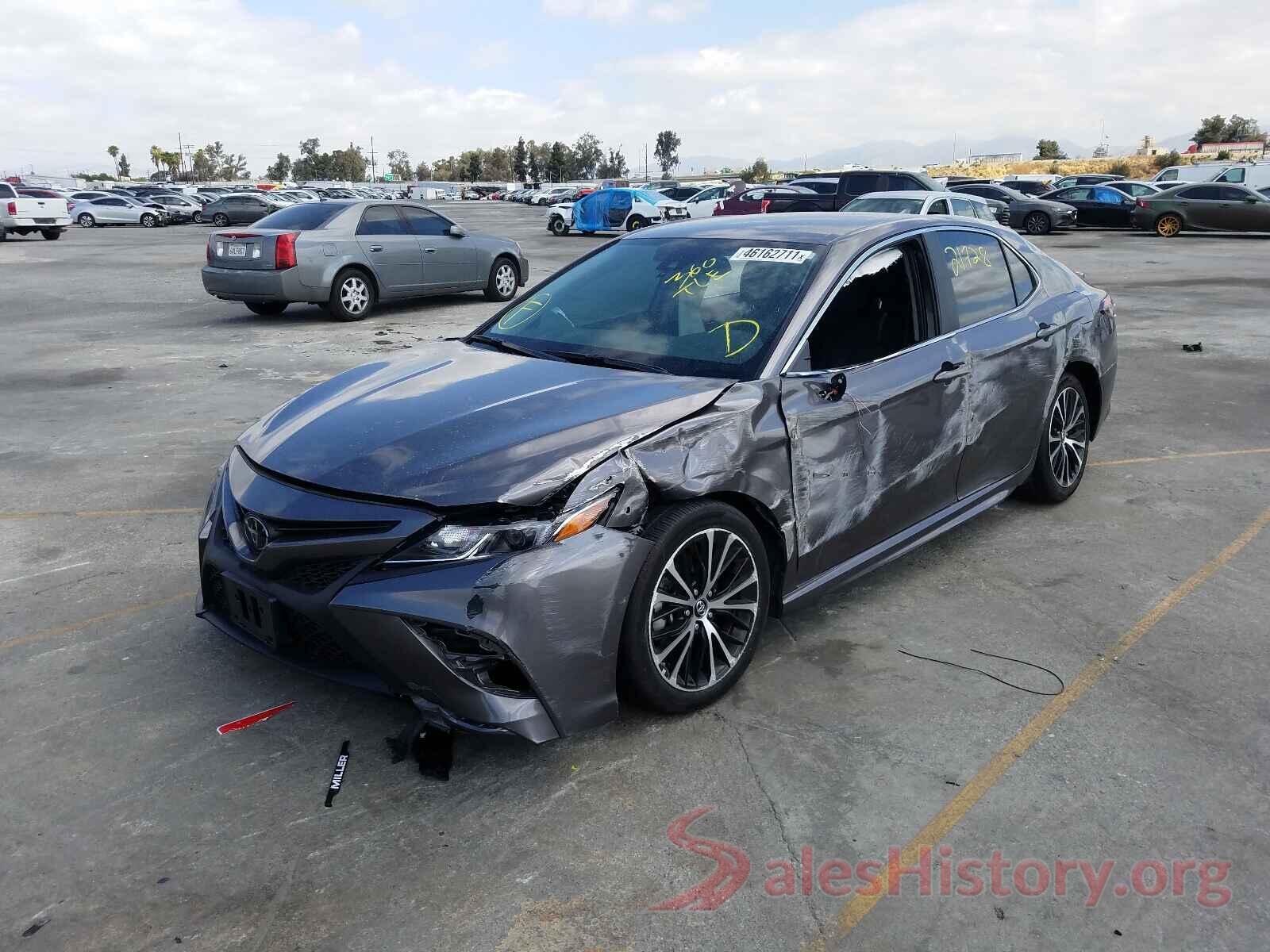 4T1B11HK0KU798072 2019 TOYOTA CAMRY