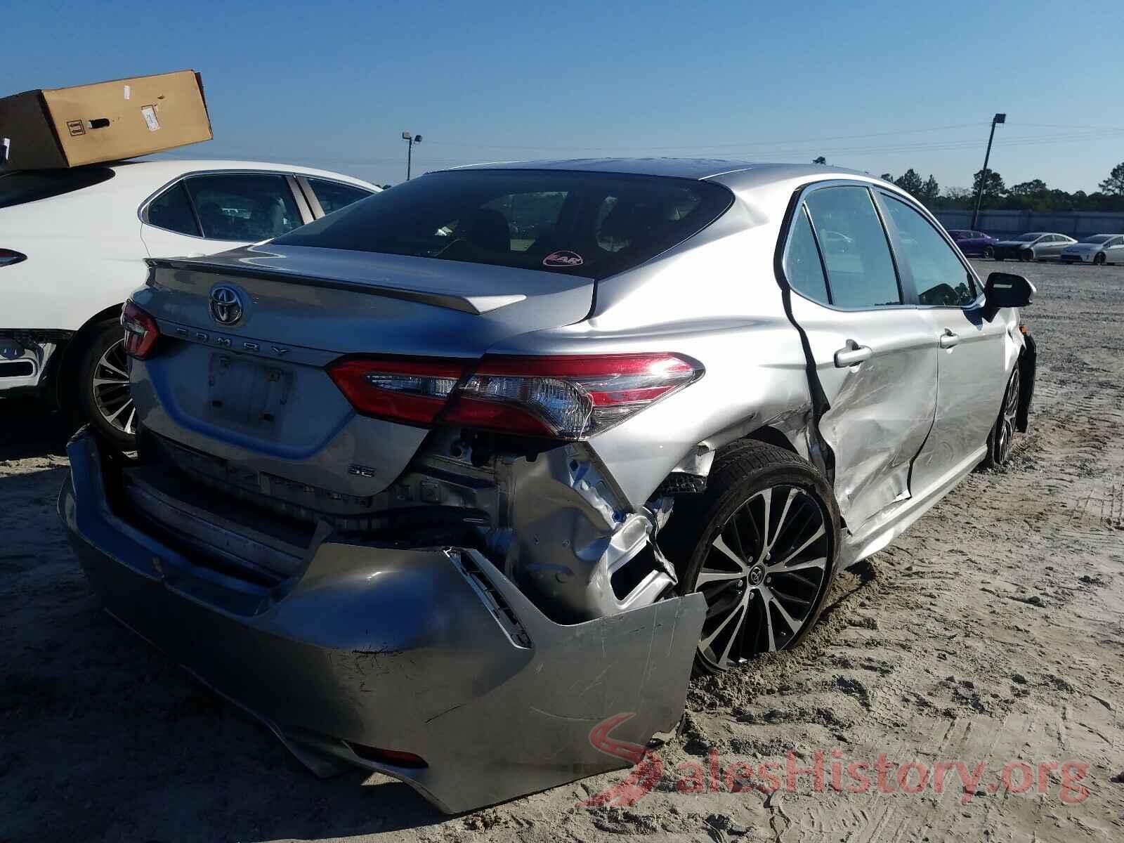 JTNB11HK9J3029994 2018 TOYOTA CAMRY