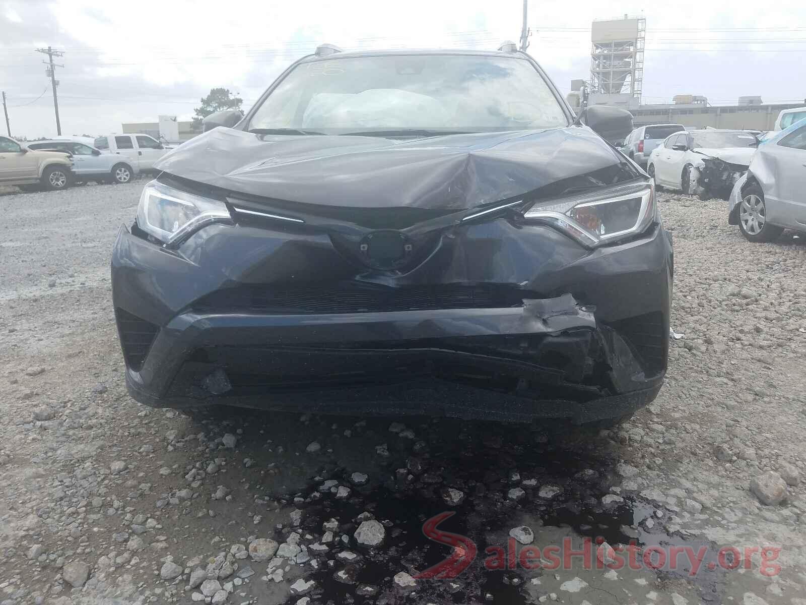 JTMZFREV9HJ124255 2017 TOYOTA RAV4