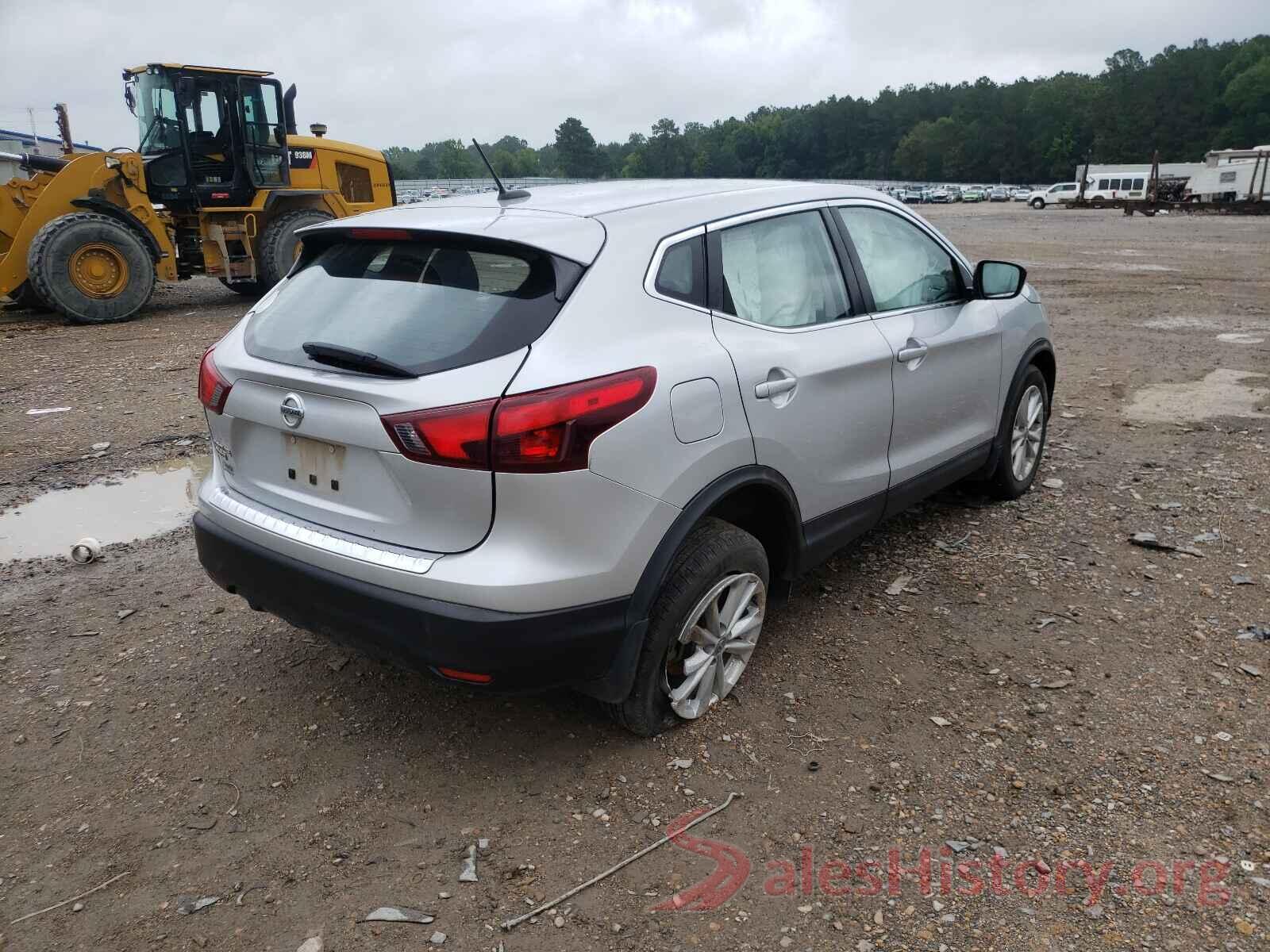 JN1BJ1CPXJW162028 2018 NISSAN ROGUE