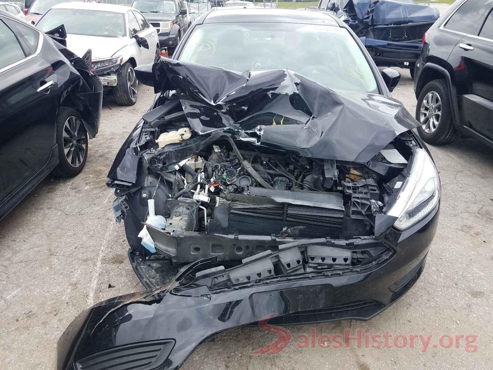 1FADP3K25JL269808 2018 FORD FOCUS