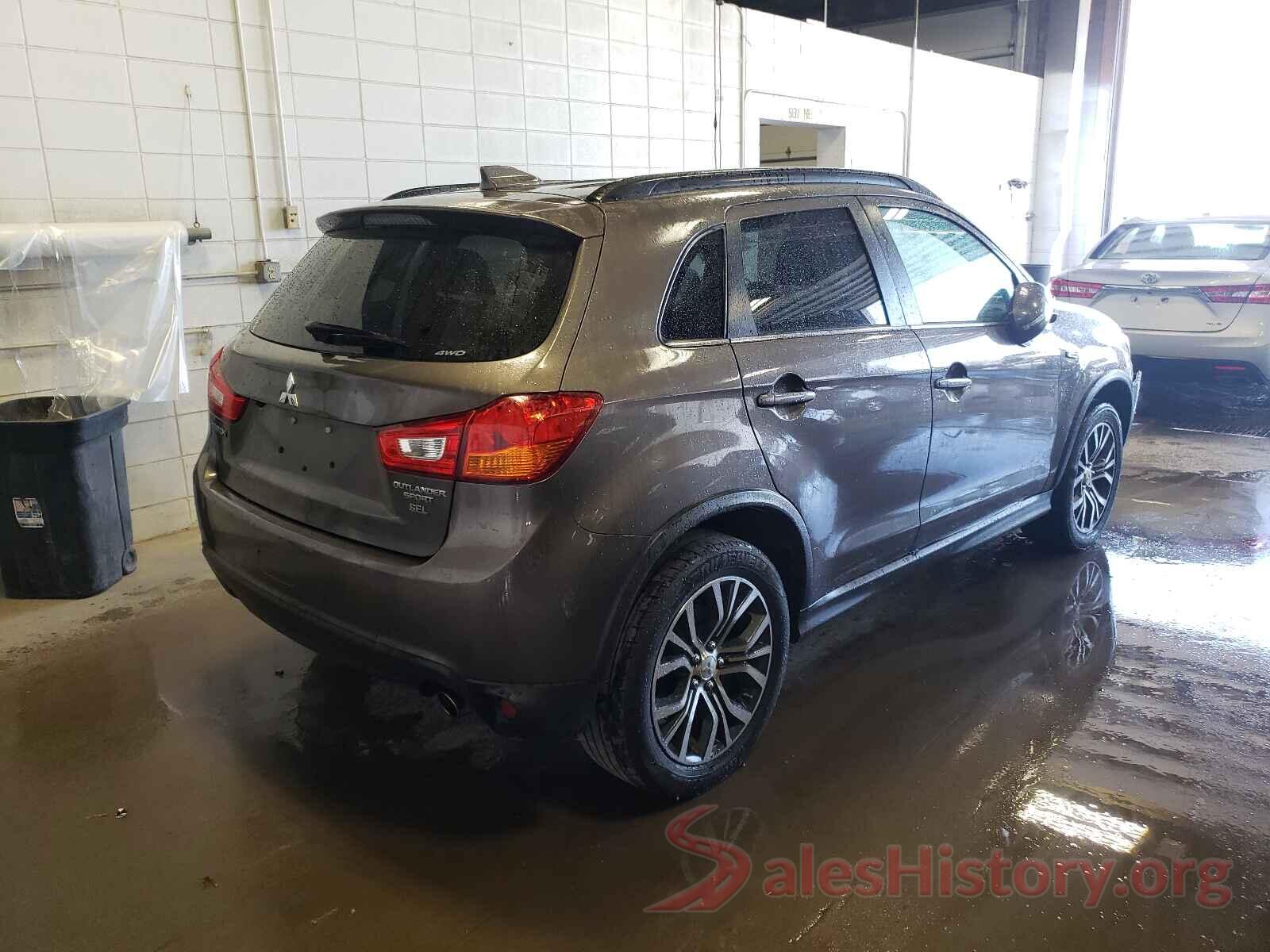 JA4AR4AW5HZ028656 2017 MITSUBISHI OUTLANDER