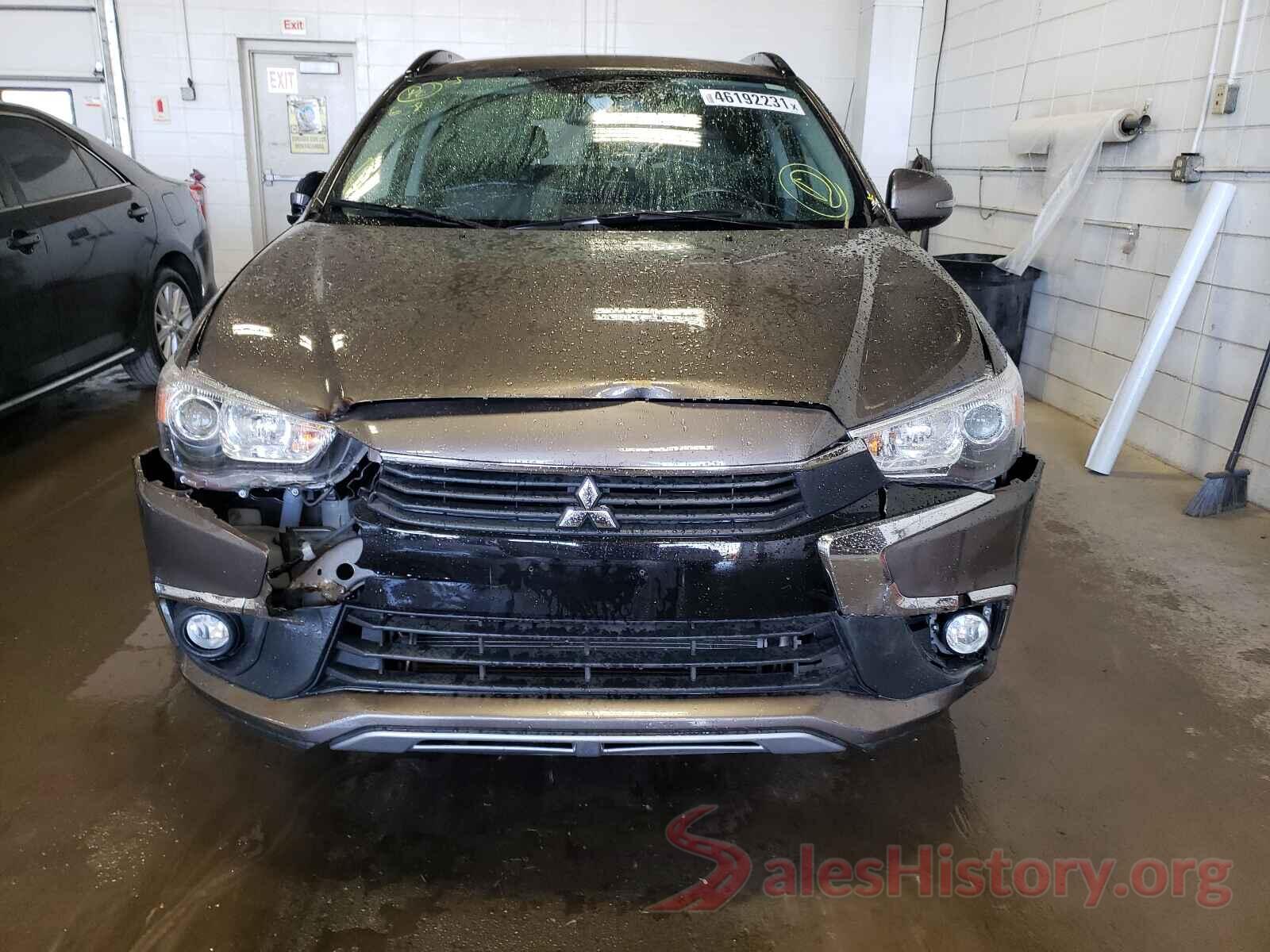 JA4AR4AW5HZ028656 2017 MITSUBISHI OUTLANDER