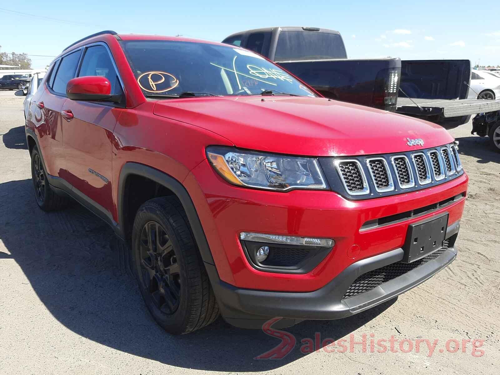 3C4NJDBBXJT107635 2018 JEEP COMPASS