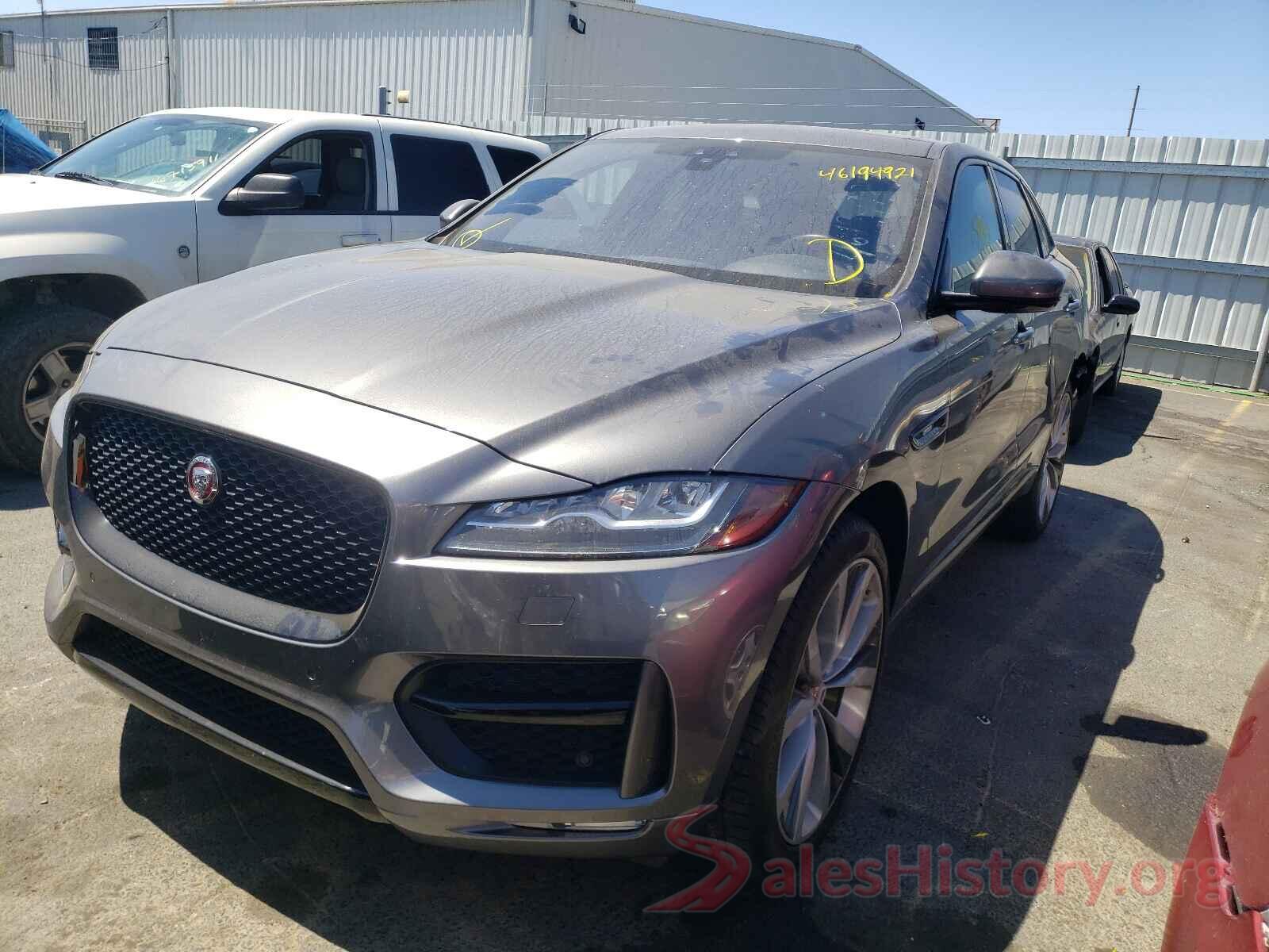 SADCL2BV4HA494074 2017 JAGUAR F-PACE