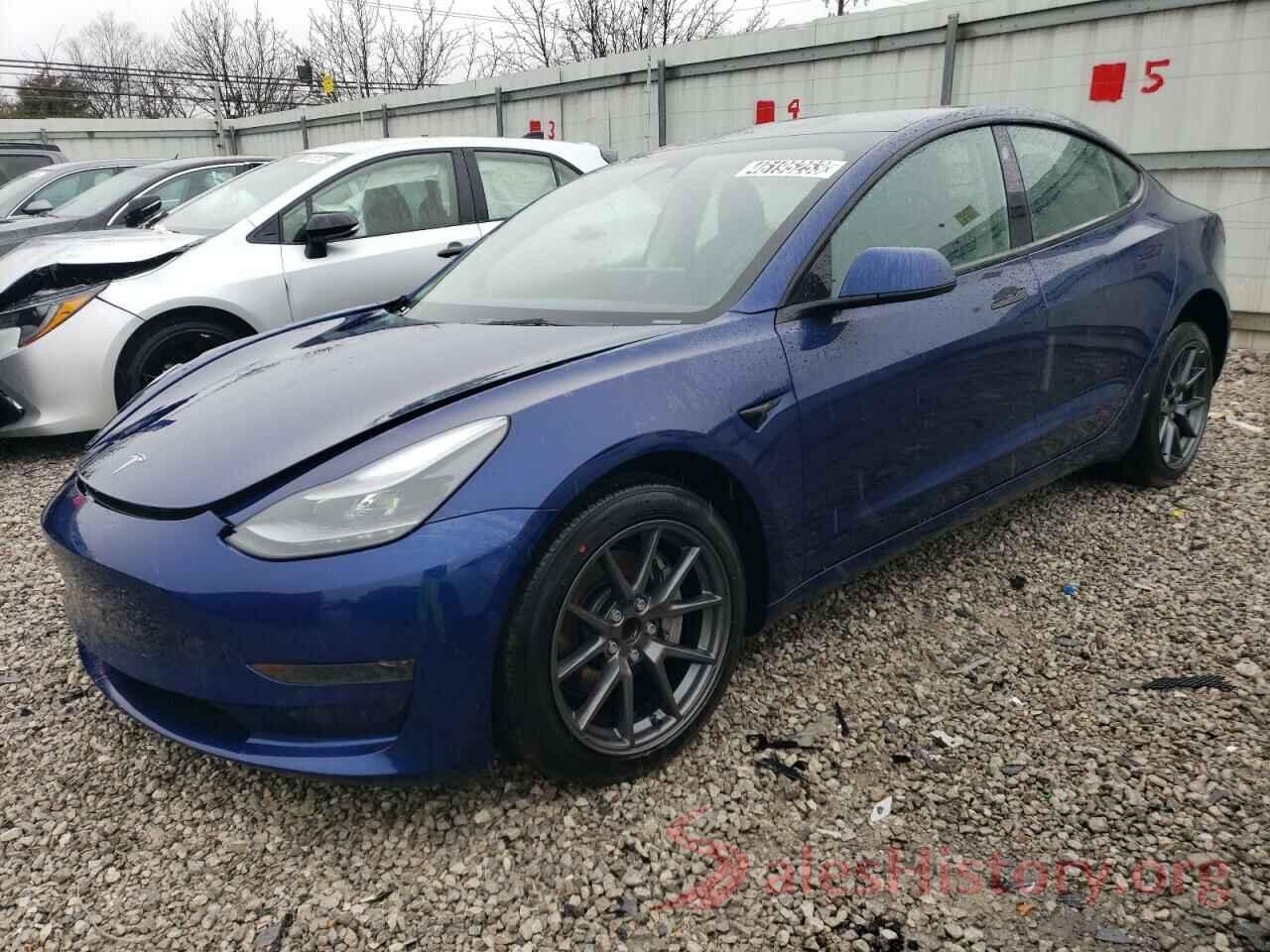 5YJ3E1EA4NF372536 2022 TESLA MODEL 3