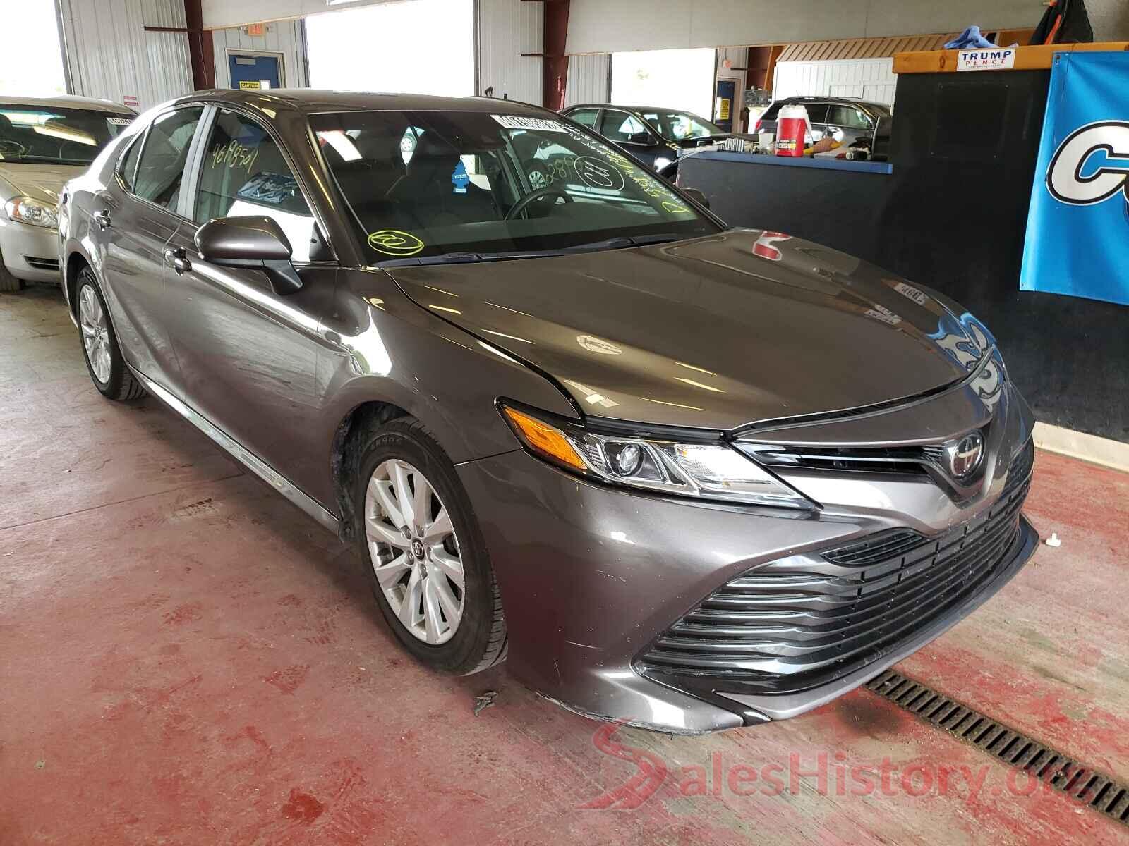 4T1B11HKXJU653412 2018 TOYOTA CAMRY