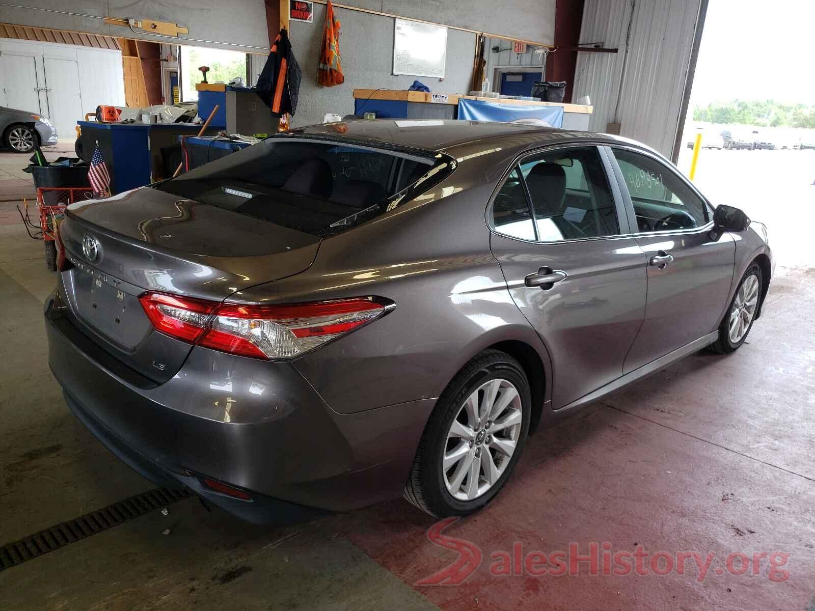 4T1B11HKXJU653412 2018 TOYOTA CAMRY