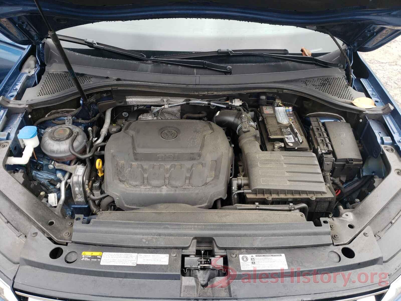 3VV0B7AX0JM059242 2018 VOLKSWAGEN TIGUAN