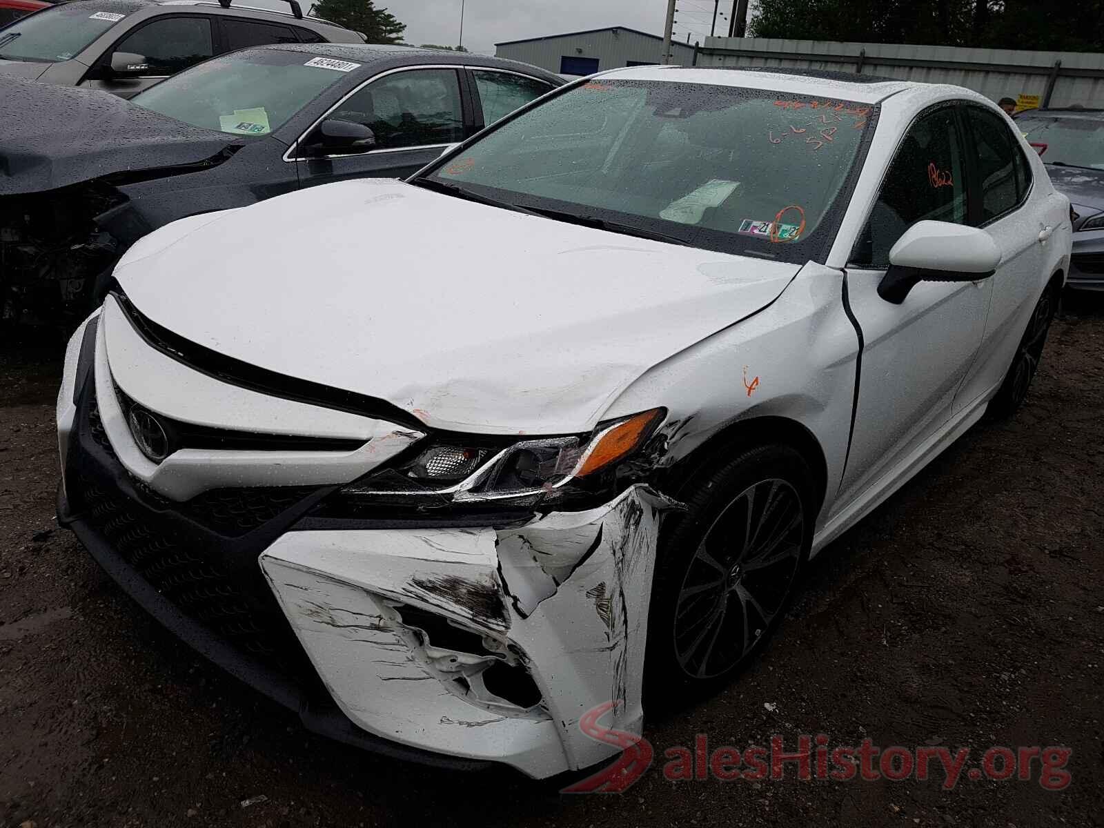 4T1B11HKXKU806162 2019 TOYOTA CAMRY