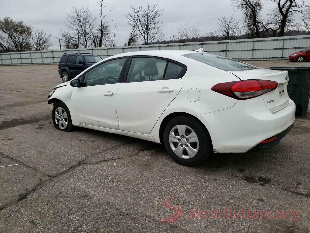 3KPFK4A7XJE205728 2018 KIA FORTE