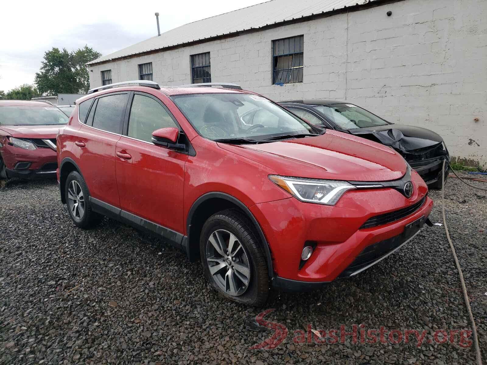 JTMRFREV4HJ167918 2017 TOYOTA RAV4