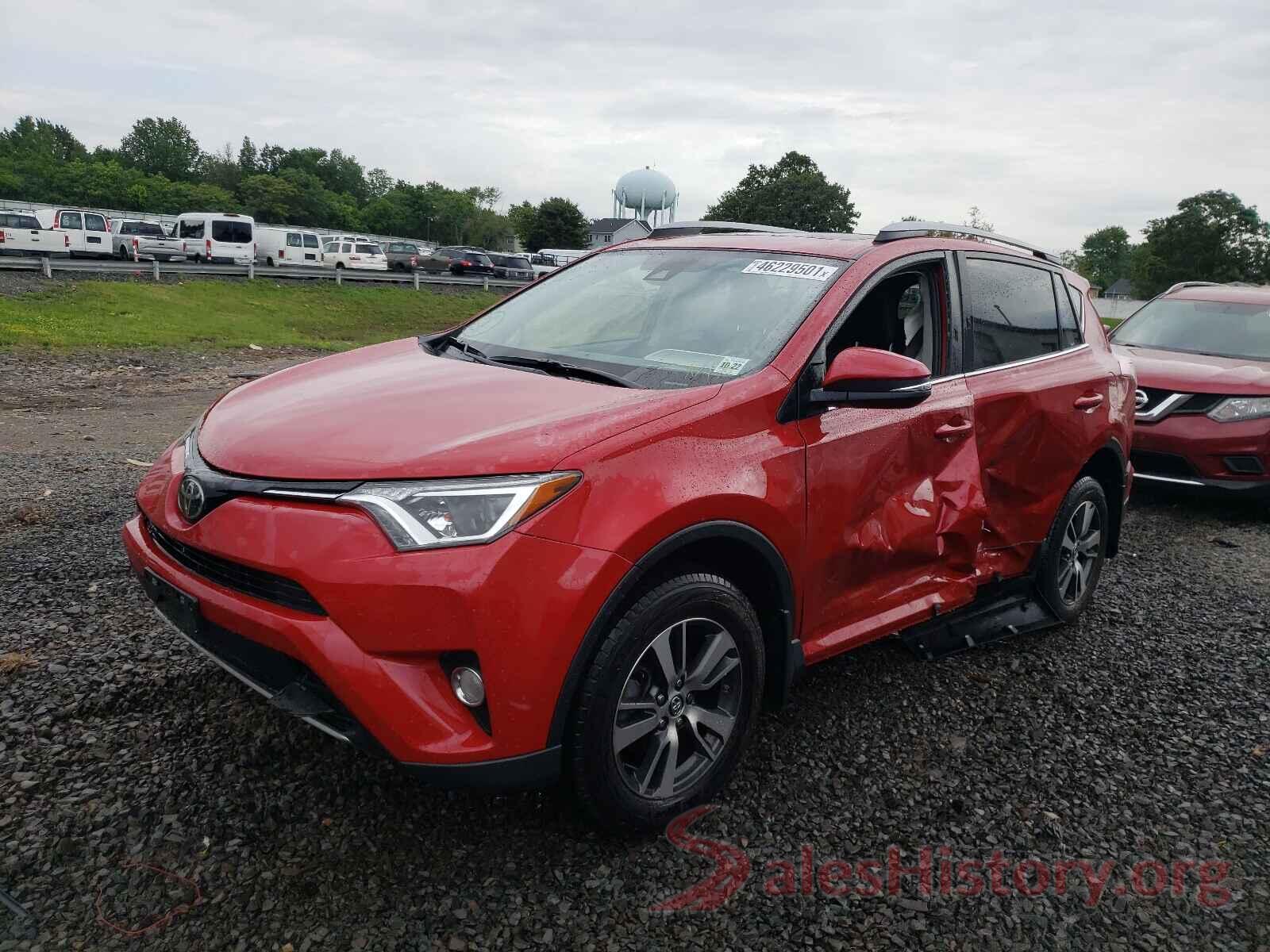 JTMRFREV4HJ167918 2017 TOYOTA RAV4