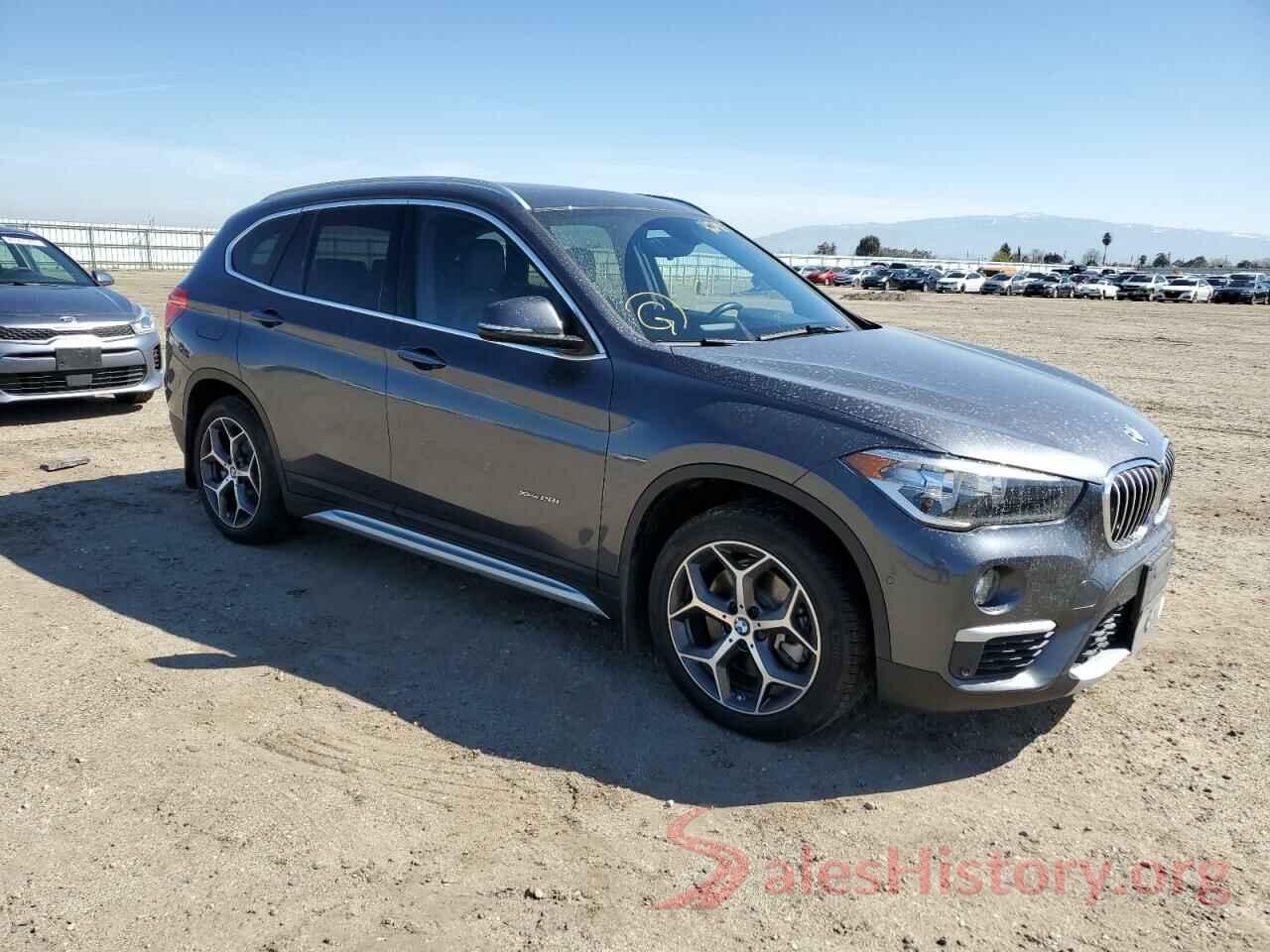 WBXHT3Z34J4A66415 2018 BMW X1