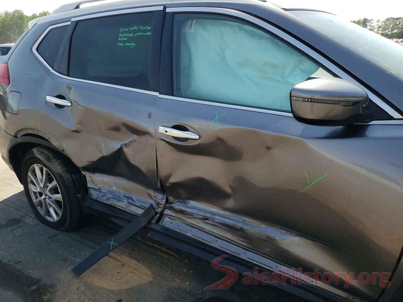 KNMAT2MT2HP523440 2017 NISSAN ROGUE