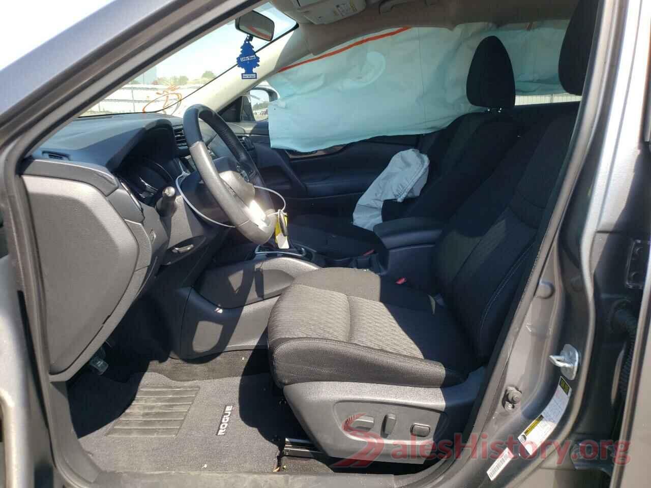 KNMAT2MT2HP523440 2017 NISSAN ROGUE