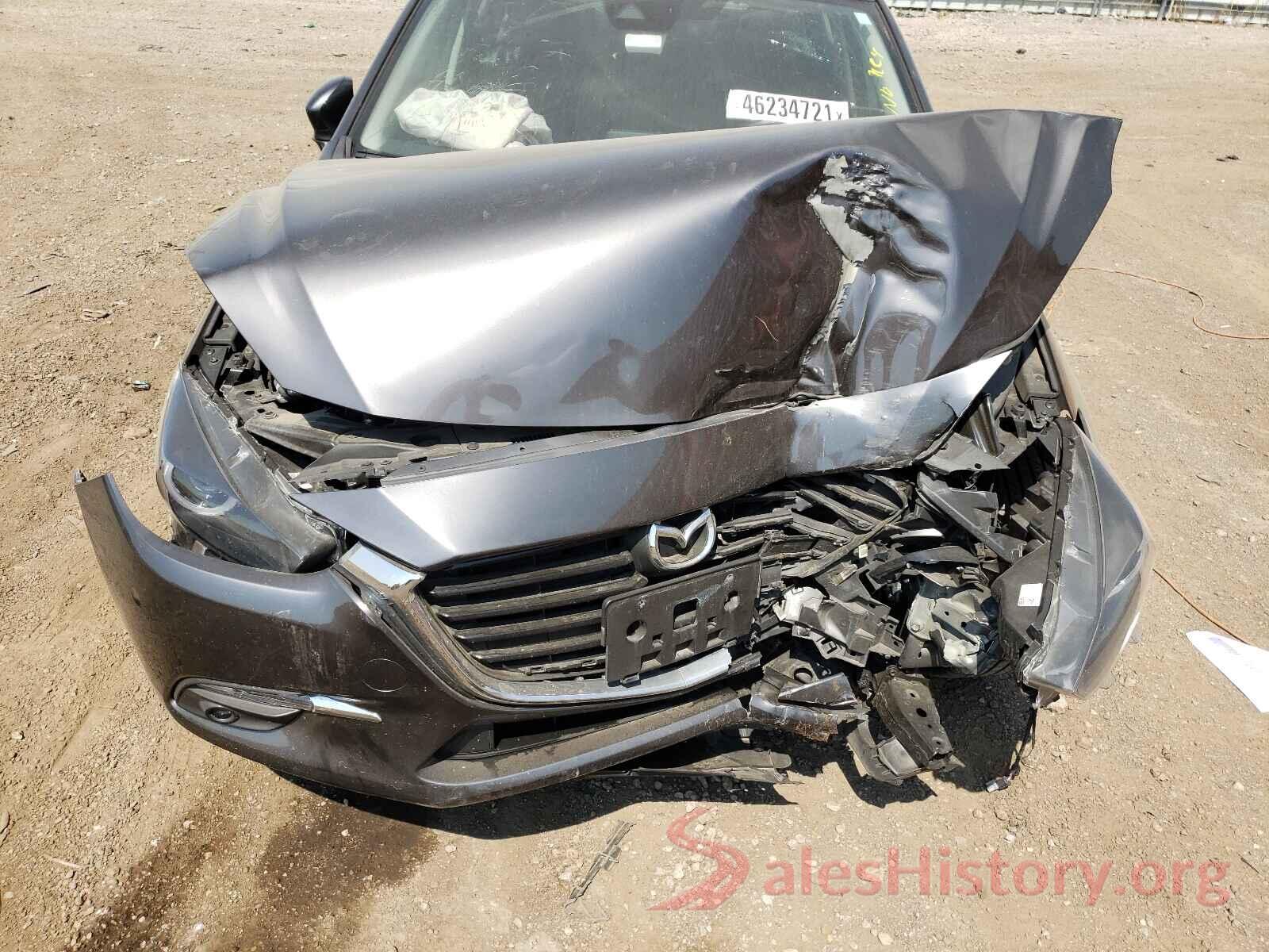 3MZBN1W3XJM264159 2018 MAZDA 3