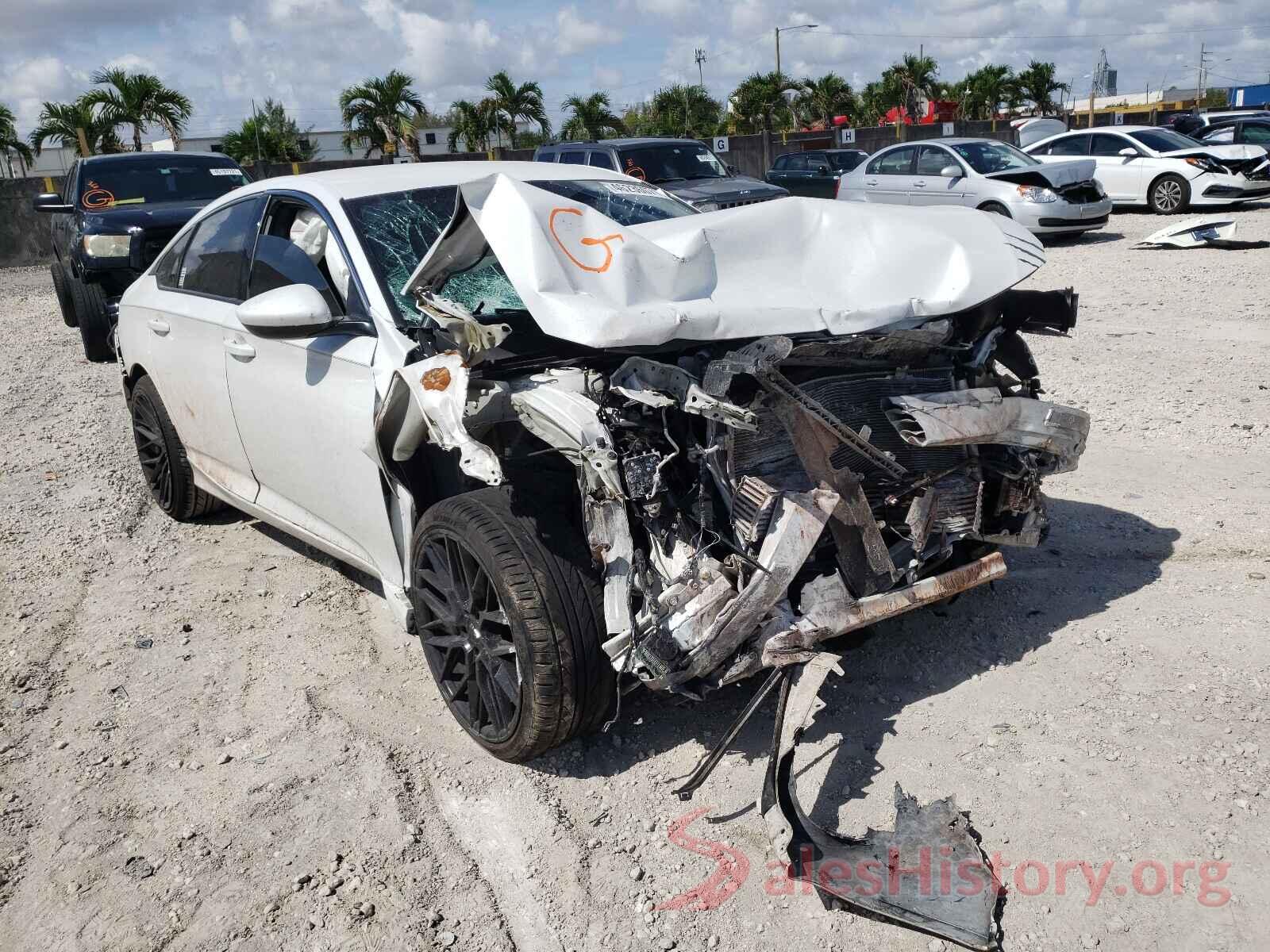 1HGCV1F31KA106588 2019 HONDA ACCORD