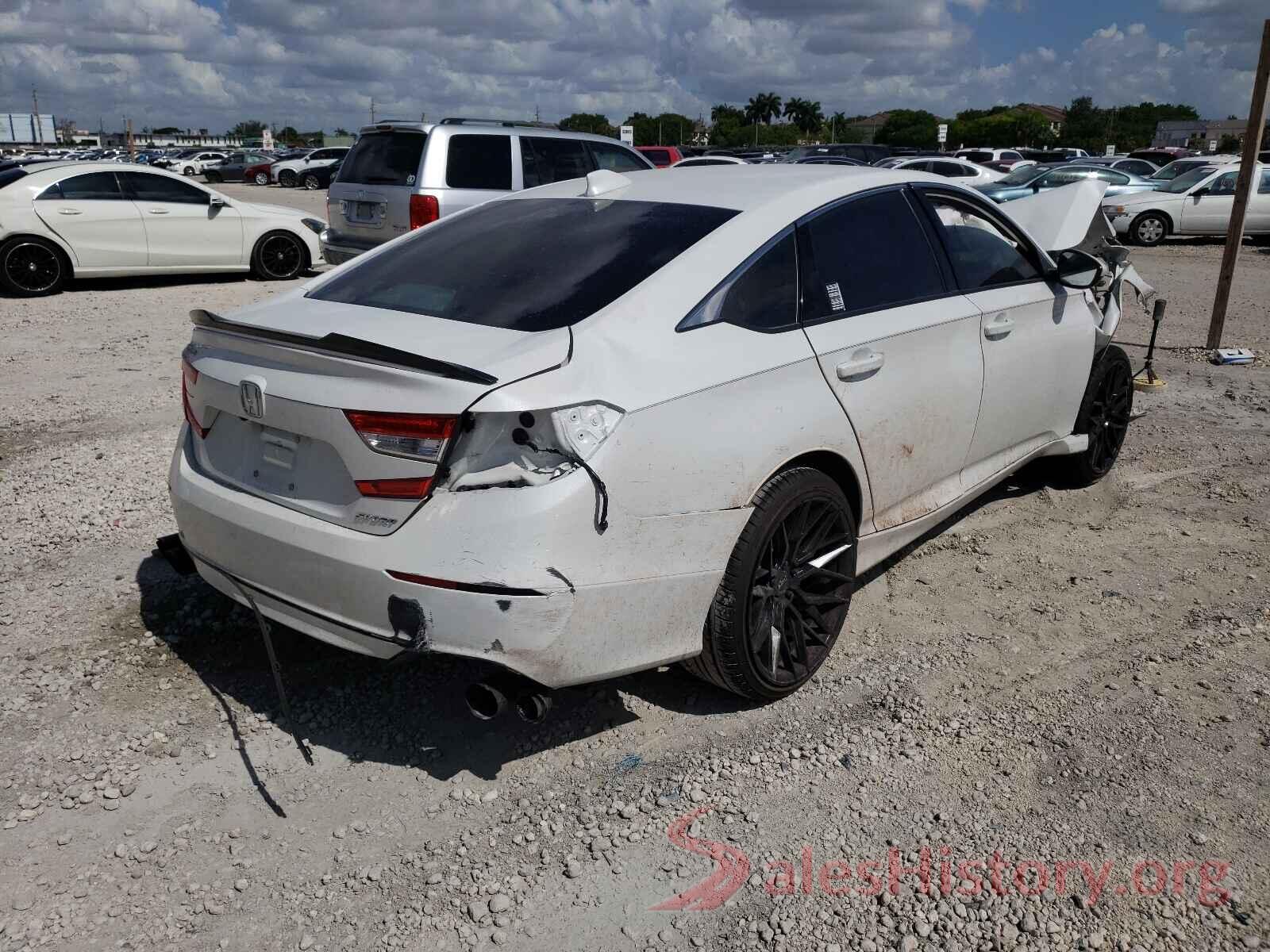 1HGCV1F31KA106588 2019 HONDA ACCORD