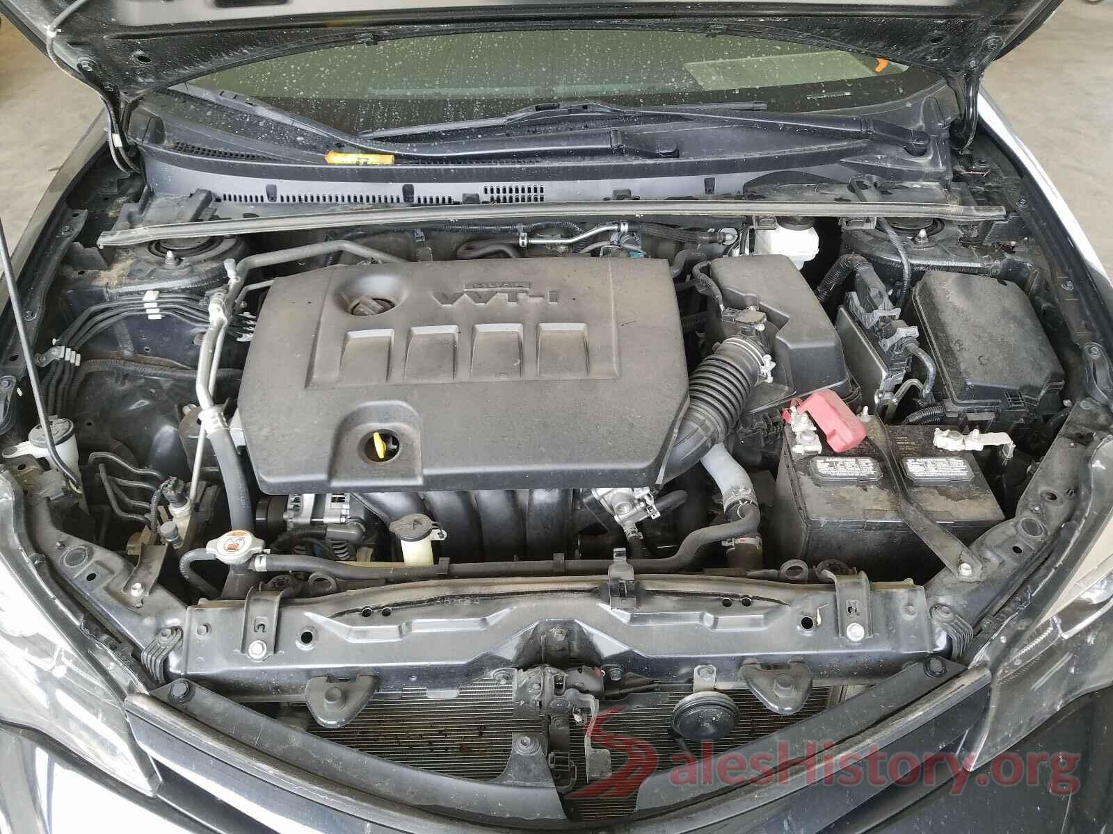 5YFBURHEXJP810891 2018 TOYOTA COROLLA