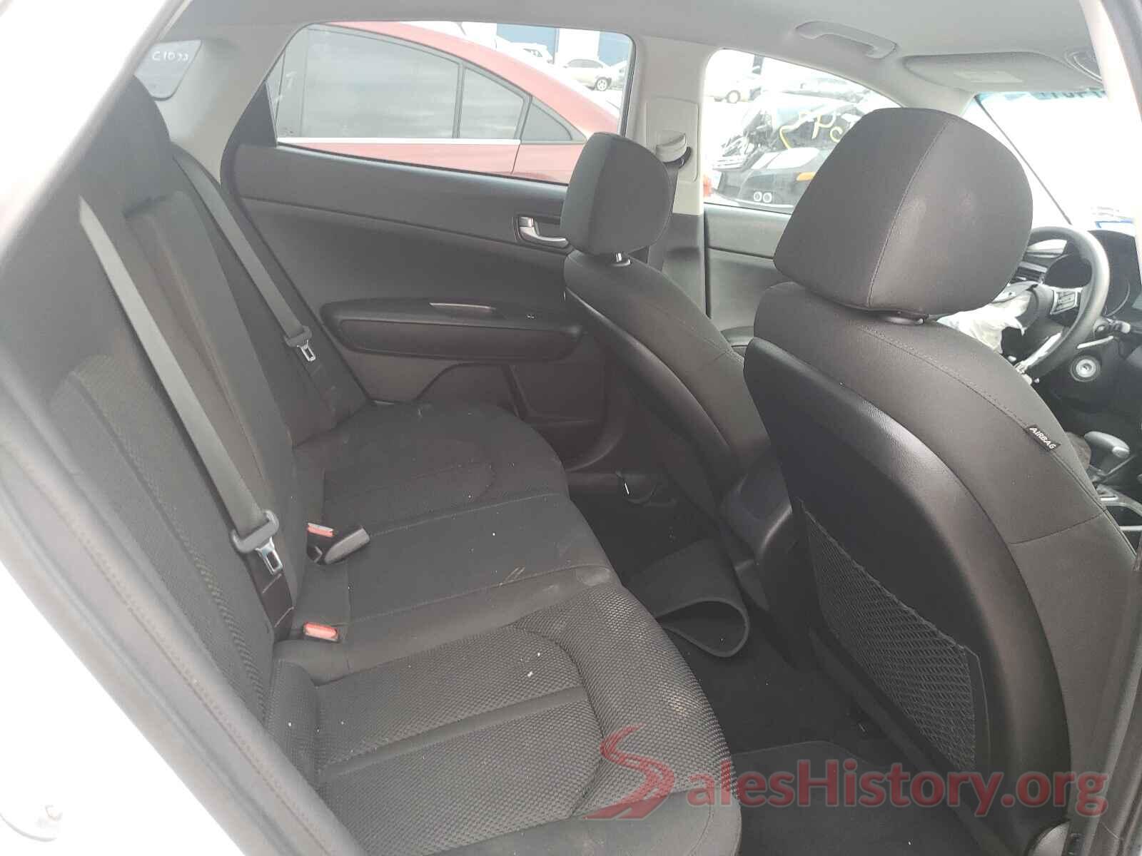 5XXGT4L30KG320598 2019 KIA OPTIMA