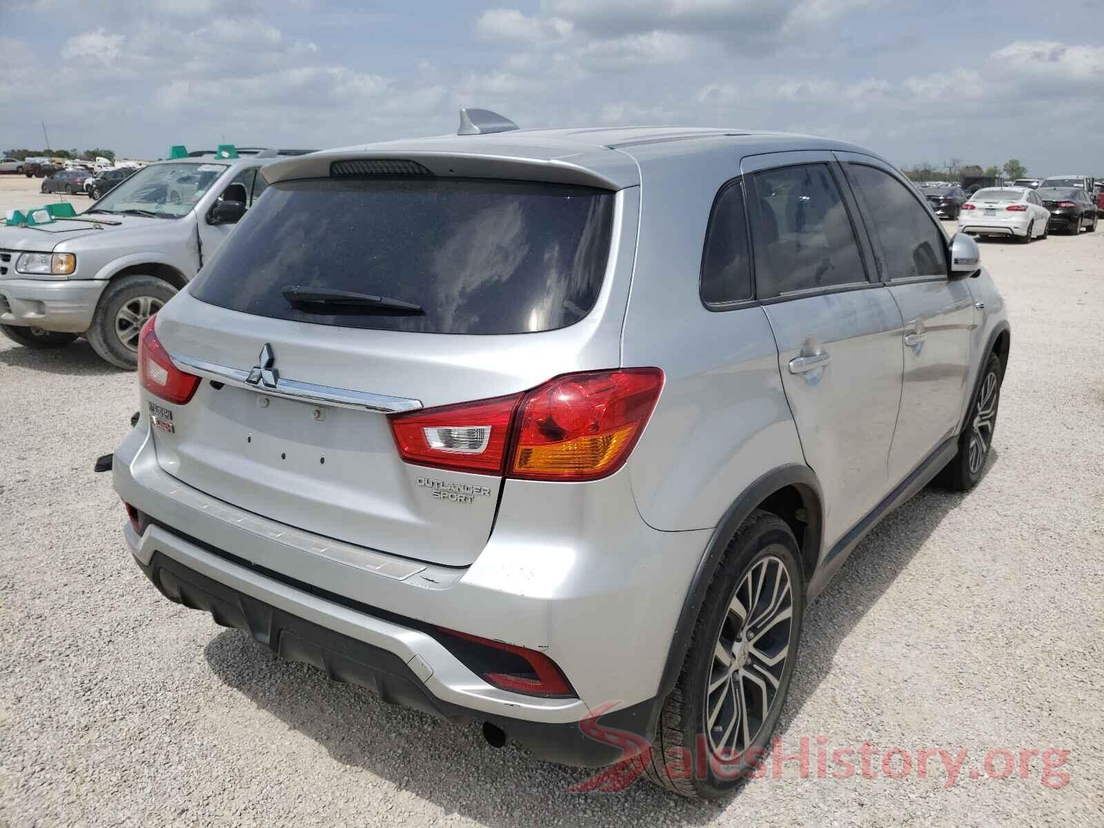 JA4AP3AU6JZ008775 2018 MITSUBISHI OUTLANDER