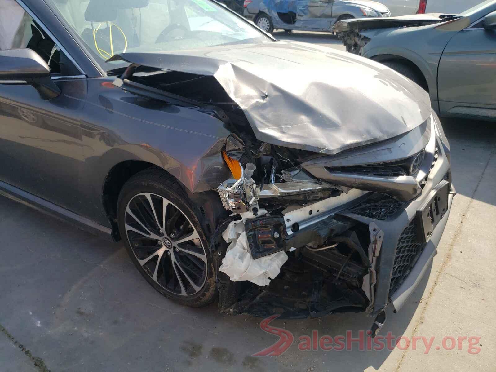 4T1B11HK2KU682758 2019 TOYOTA CAMRY