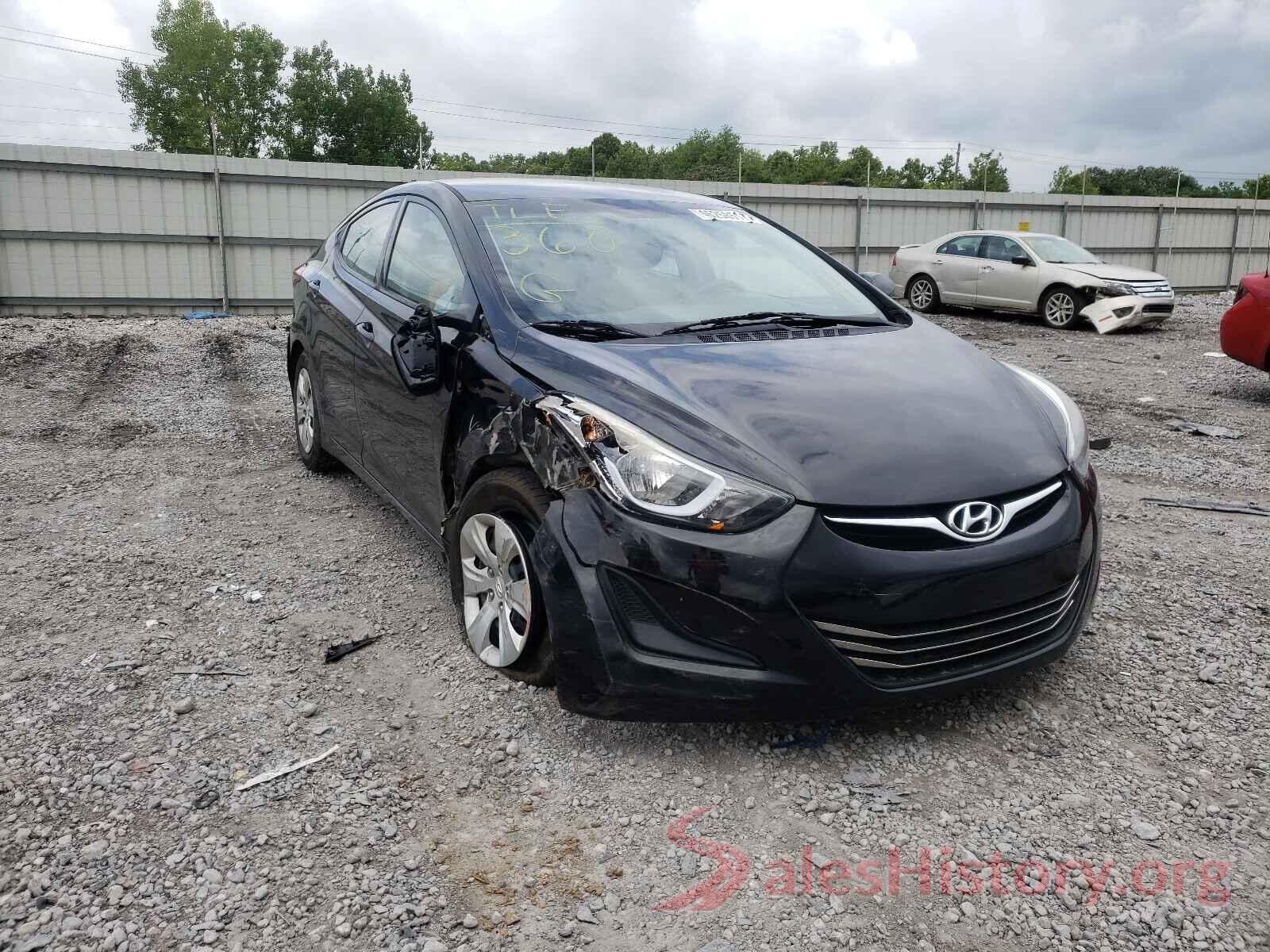 5NPDH4AE4GH733208 2016 HYUNDAI ELANTRA