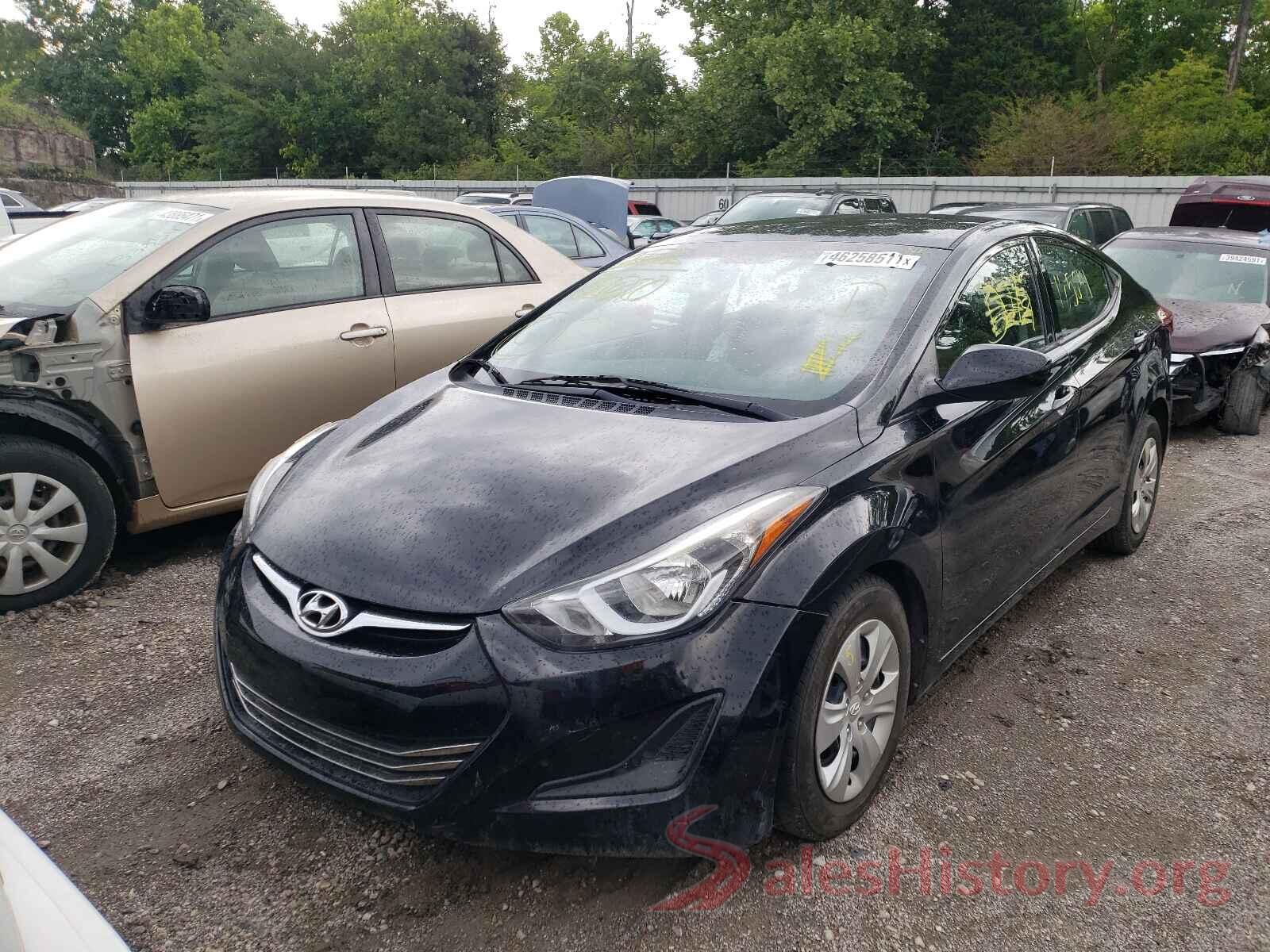 5NPDH4AE4GH733208 2016 HYUNDAI ELANTRA