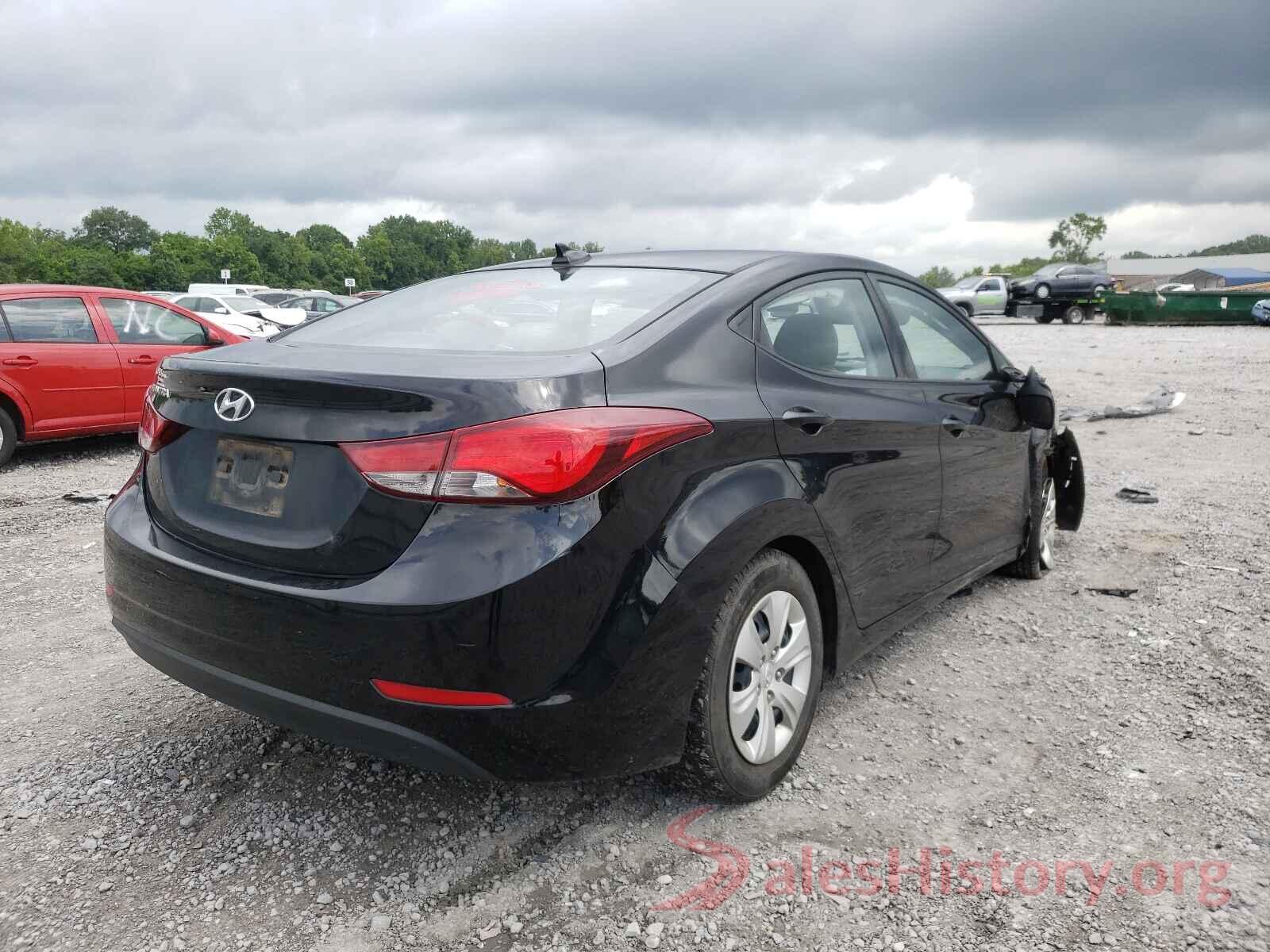 5NPDH4AE4GH733208 2016 HYUNDAI ELANTRA