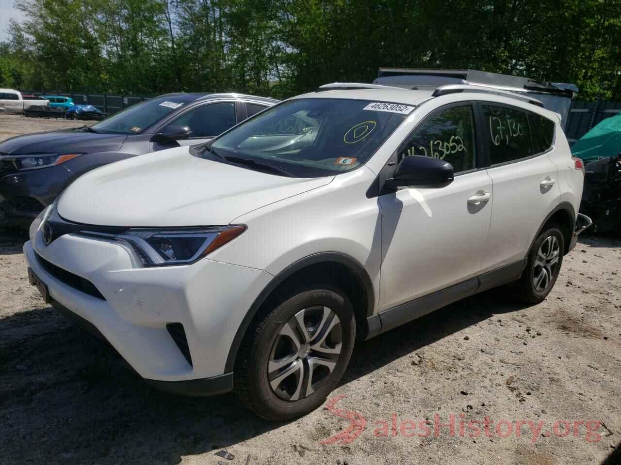 JTMBFREV2HJ122901 2017 TOYOTA RAV4