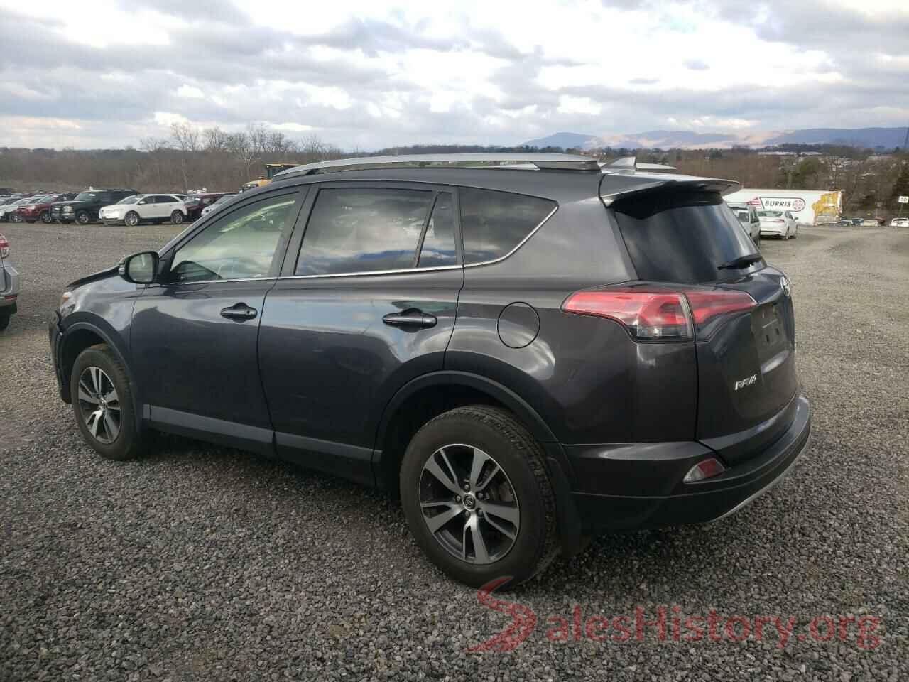 JTMRFREVXJJ749303 2018 TOYOTA RAV4