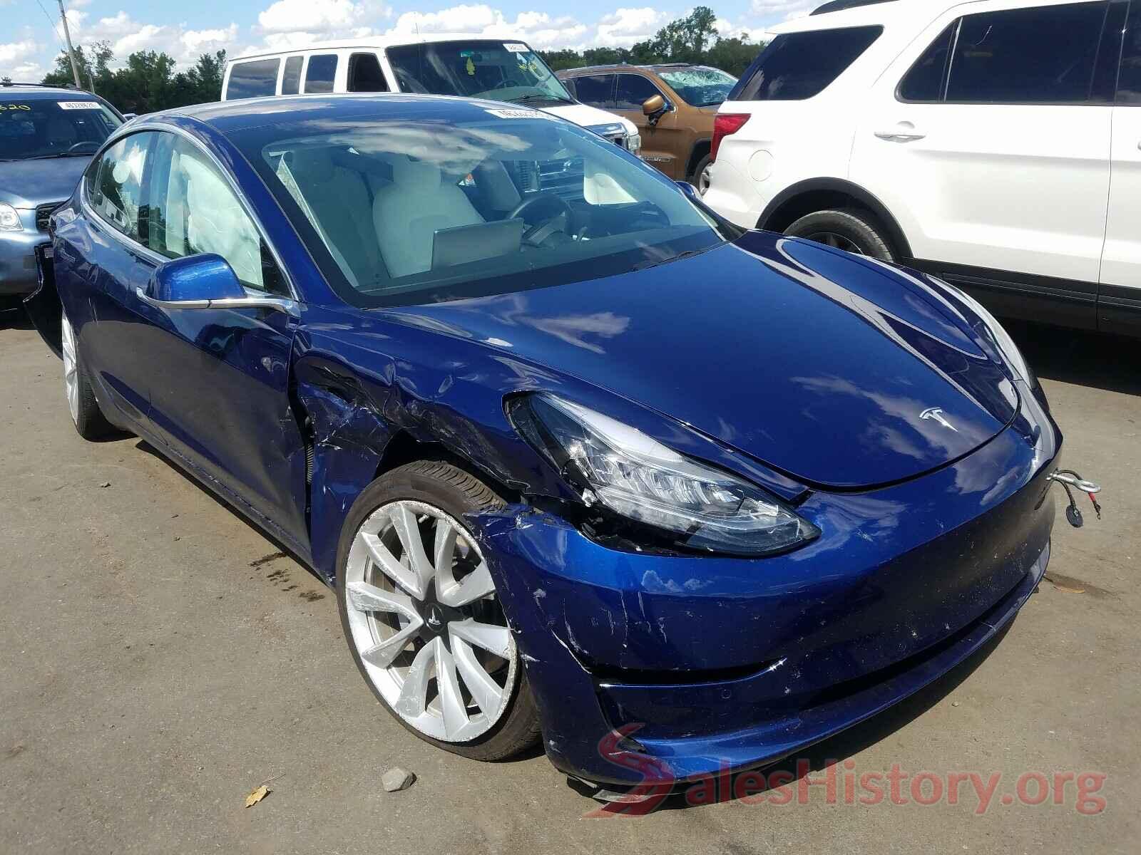 5YJ3E1EB3JF100997 2018 TESLA MODEL 3