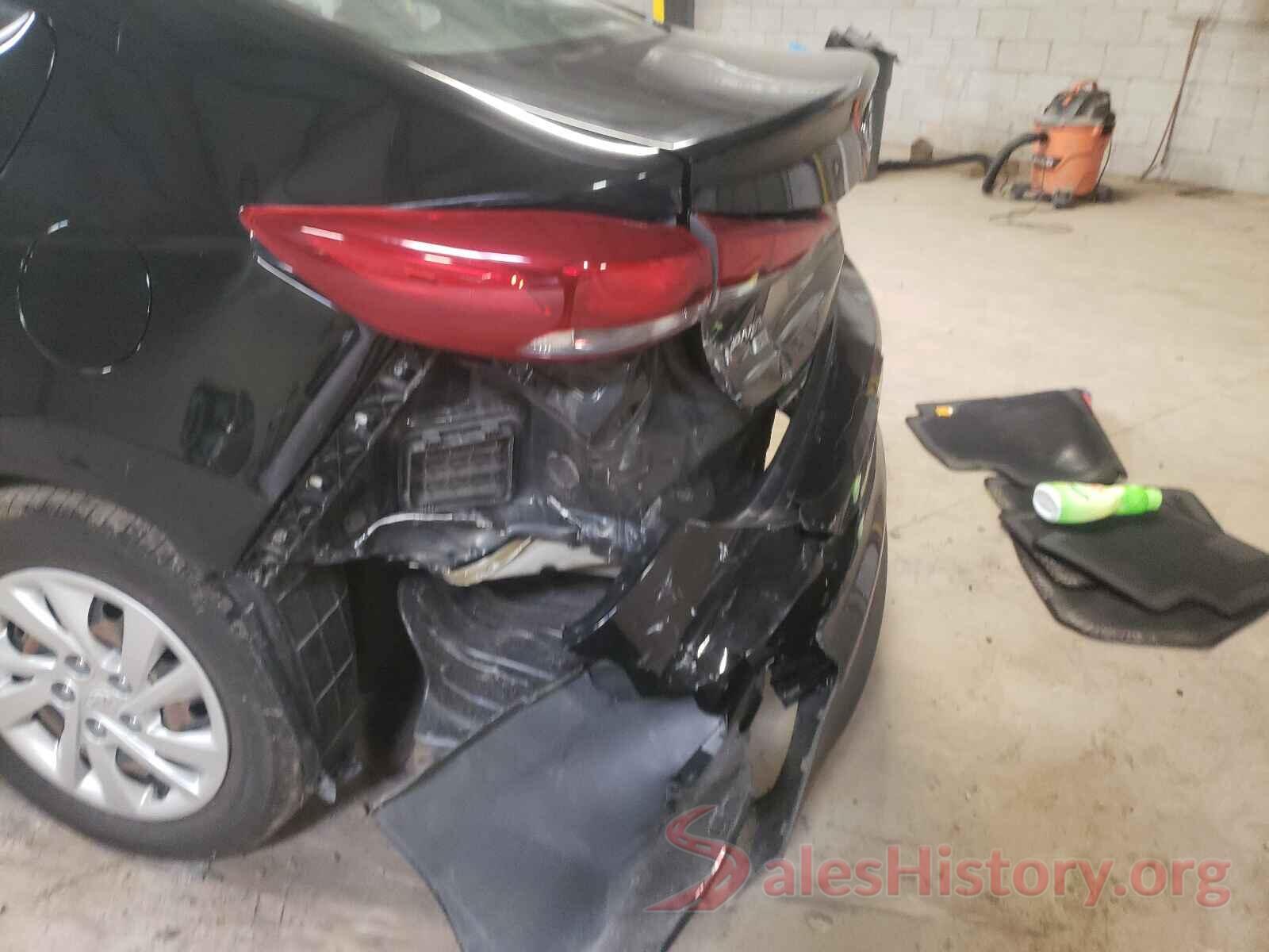 5NPD74LF1JH301272 2018 HYUNDAI ELANTRA