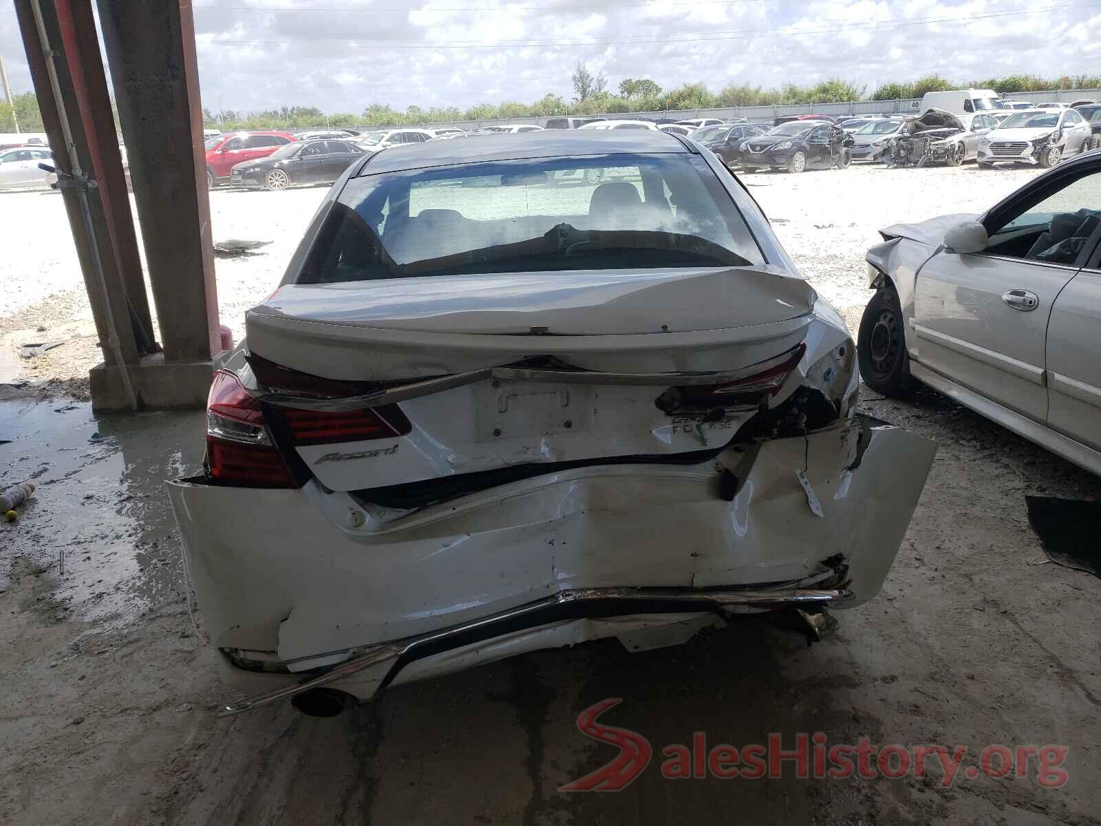 1HGCR2F56HA072197 2017 HONDA ACCORD