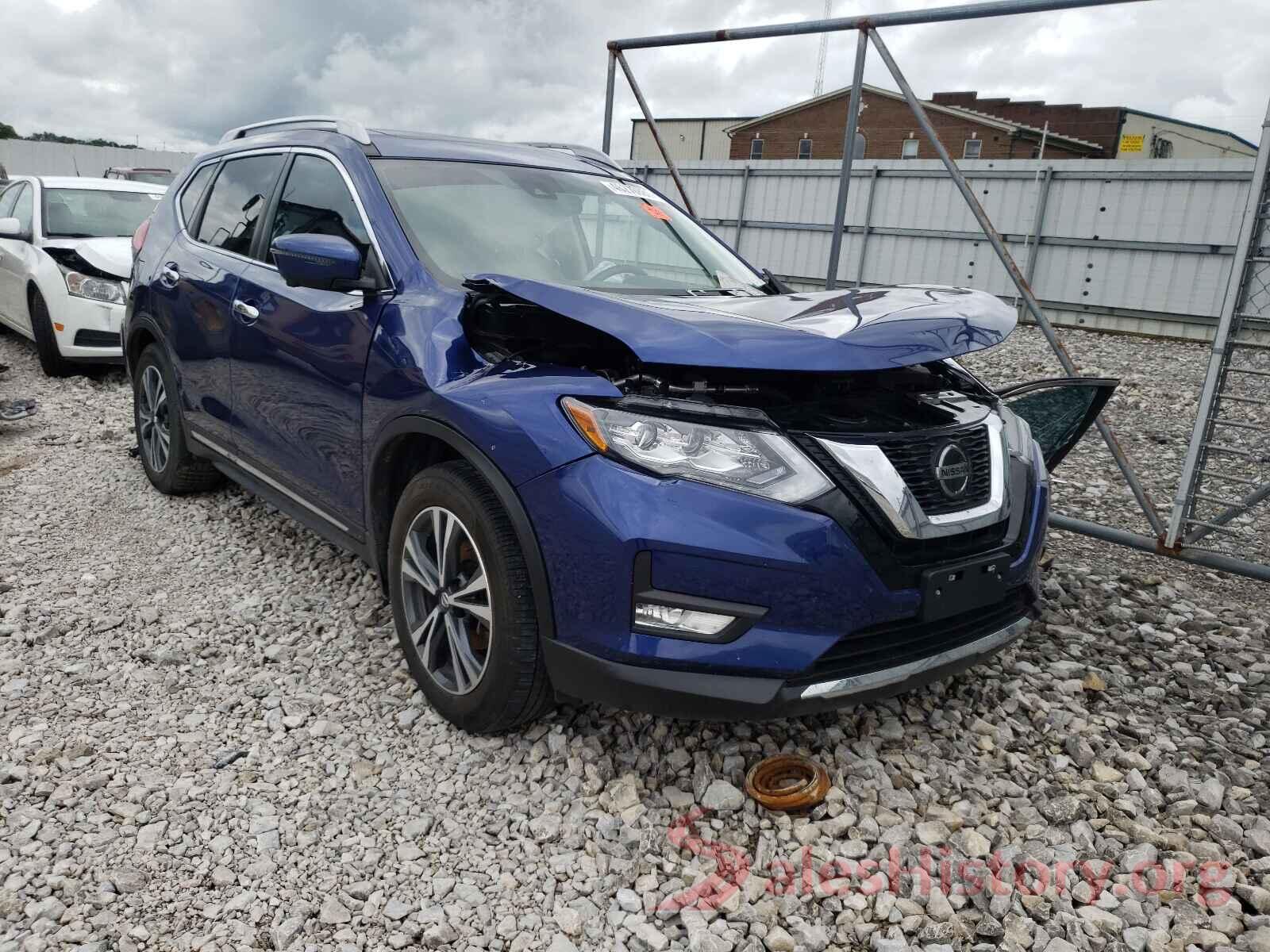 5N1AT2MT8JC852202 2018 NISSAN ROGUE