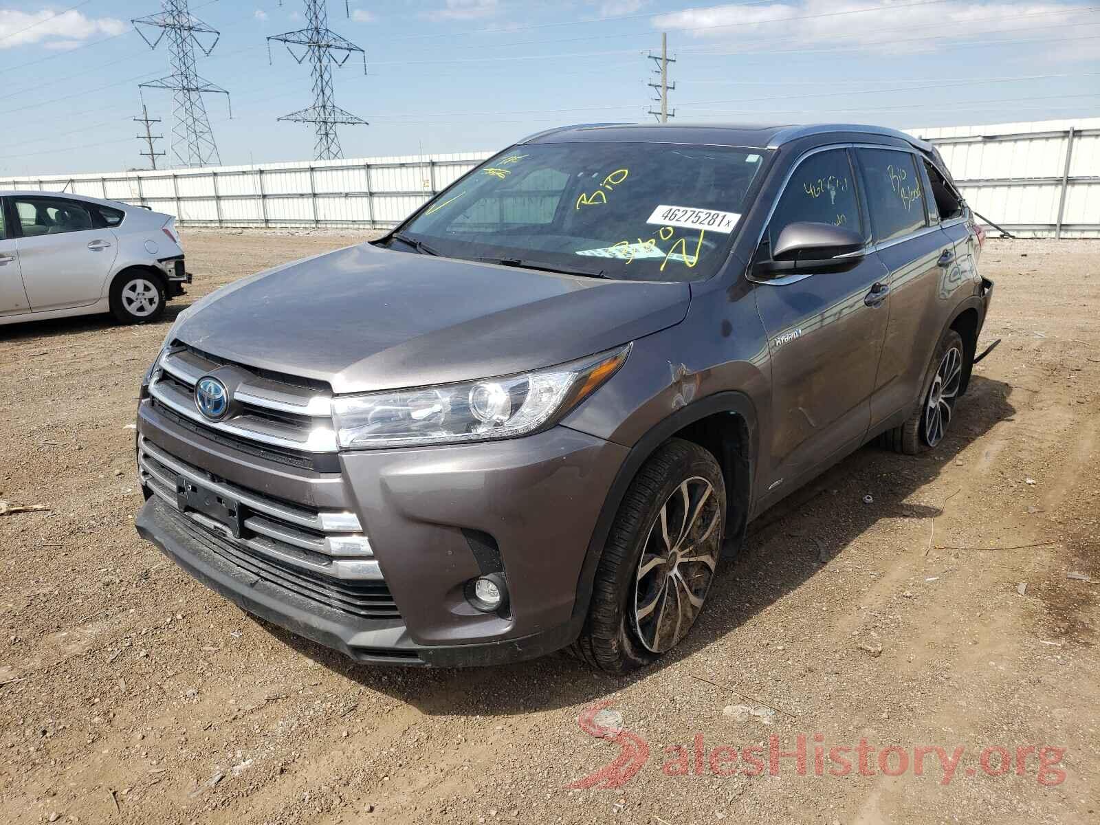 5TDDGRFHXKS070779 2019 TOYOTA HIGHLANDER