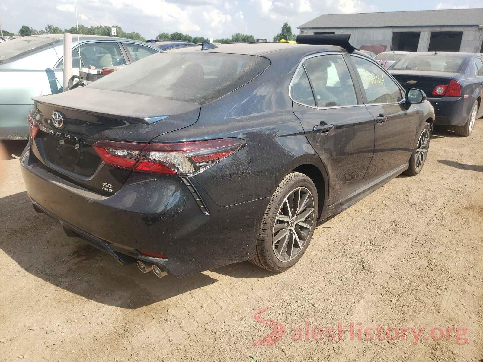 4T1G11BK1MU031879 2021 TOYOTA CAMRY