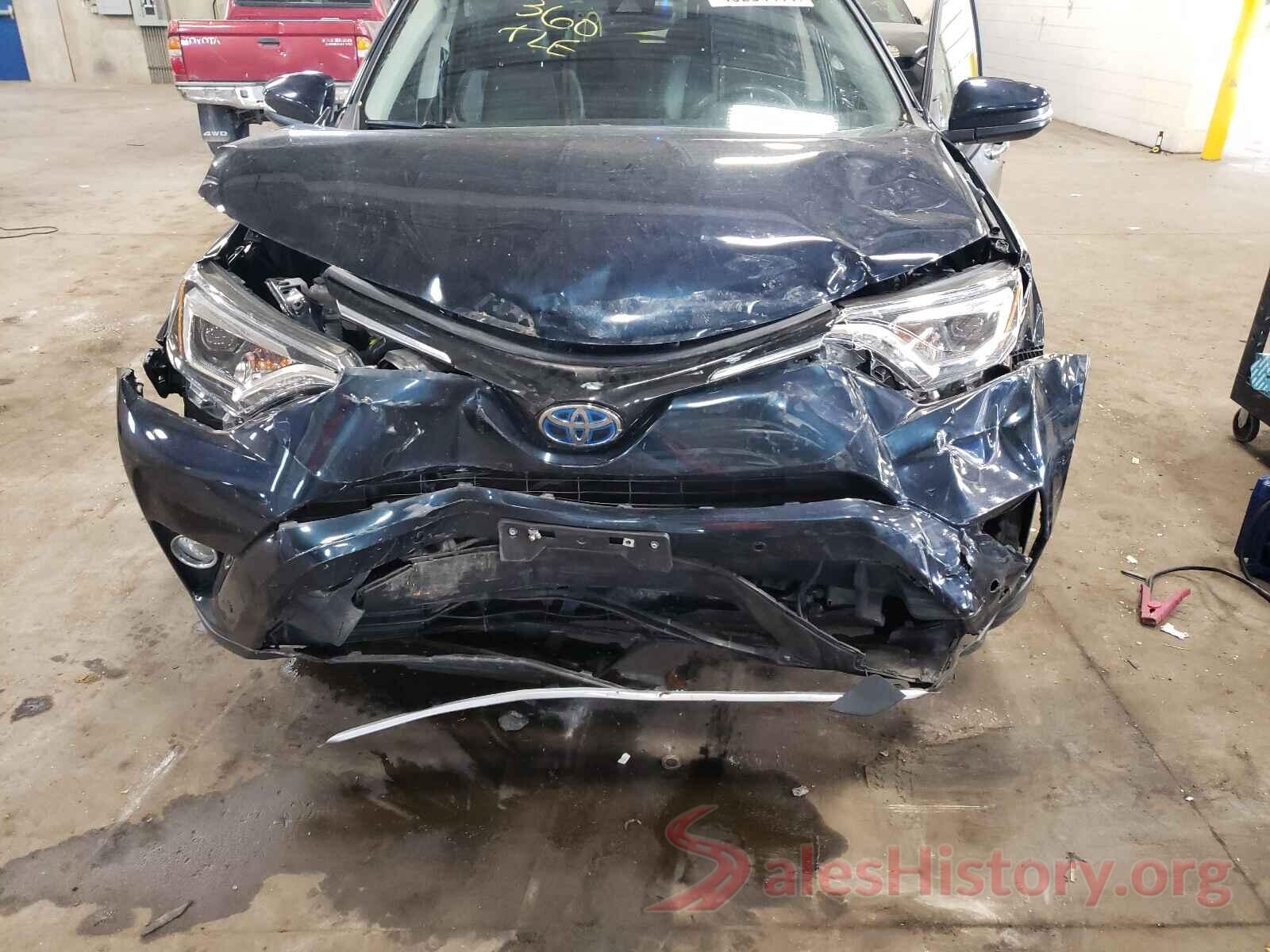 JTMDJREV2HD139588 2017 TOYOTA RAV4