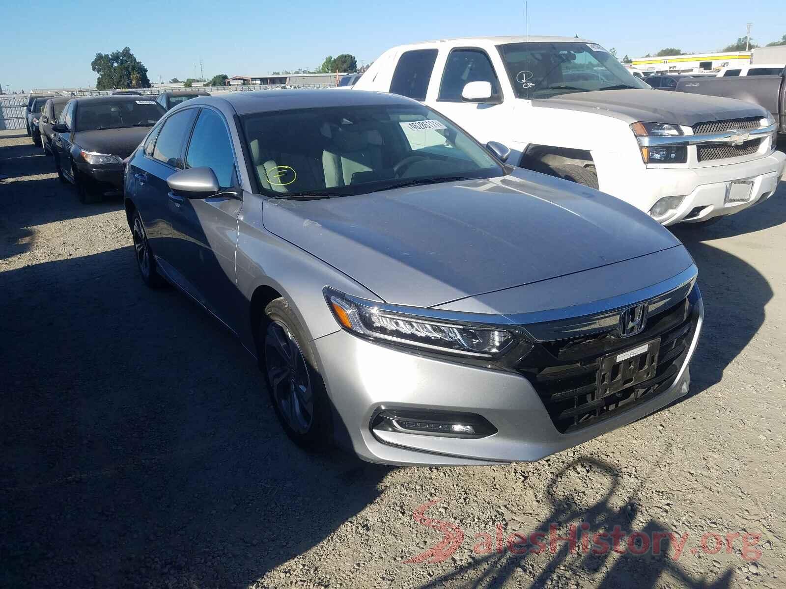 1HGCV1F49JA134694 2018 HONDA ACCORD