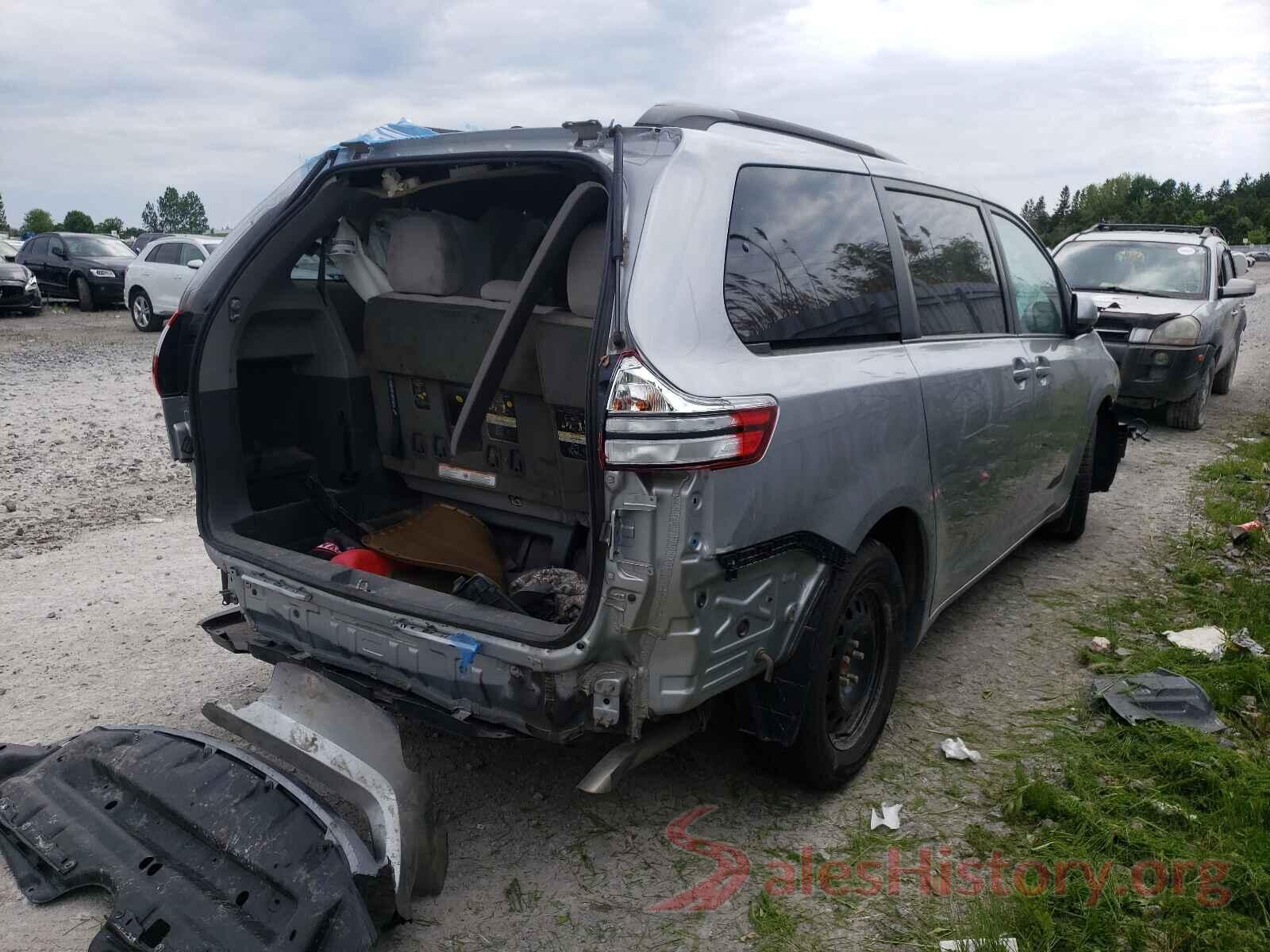 5TDKZ3DC1HS888982 2017 TOYOTA SIENNA